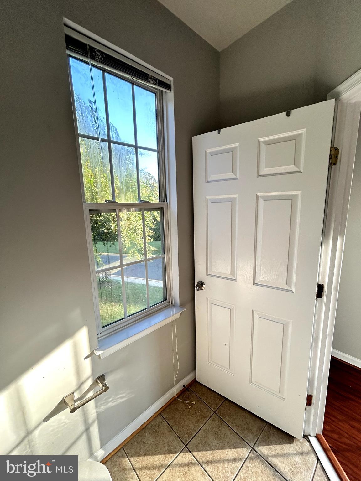 LANDOVER MEWS-PLAT FIVE> - Residential