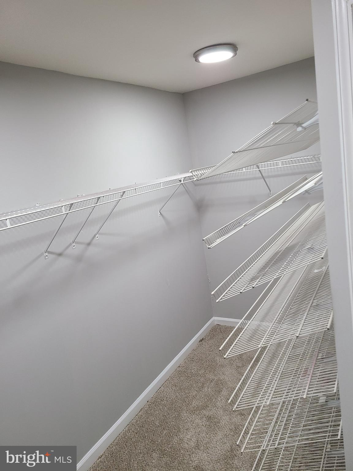 LANDOVER MEWS-PLAT FIVE> - Residential