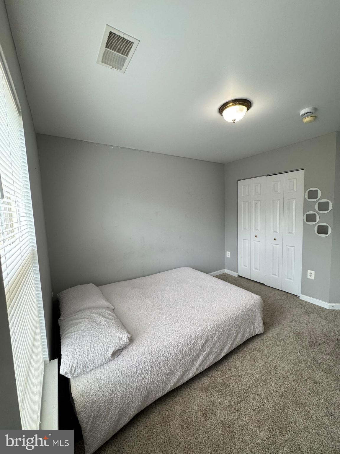 LANDOVER MEWS-PLAT FIVE> - Residential