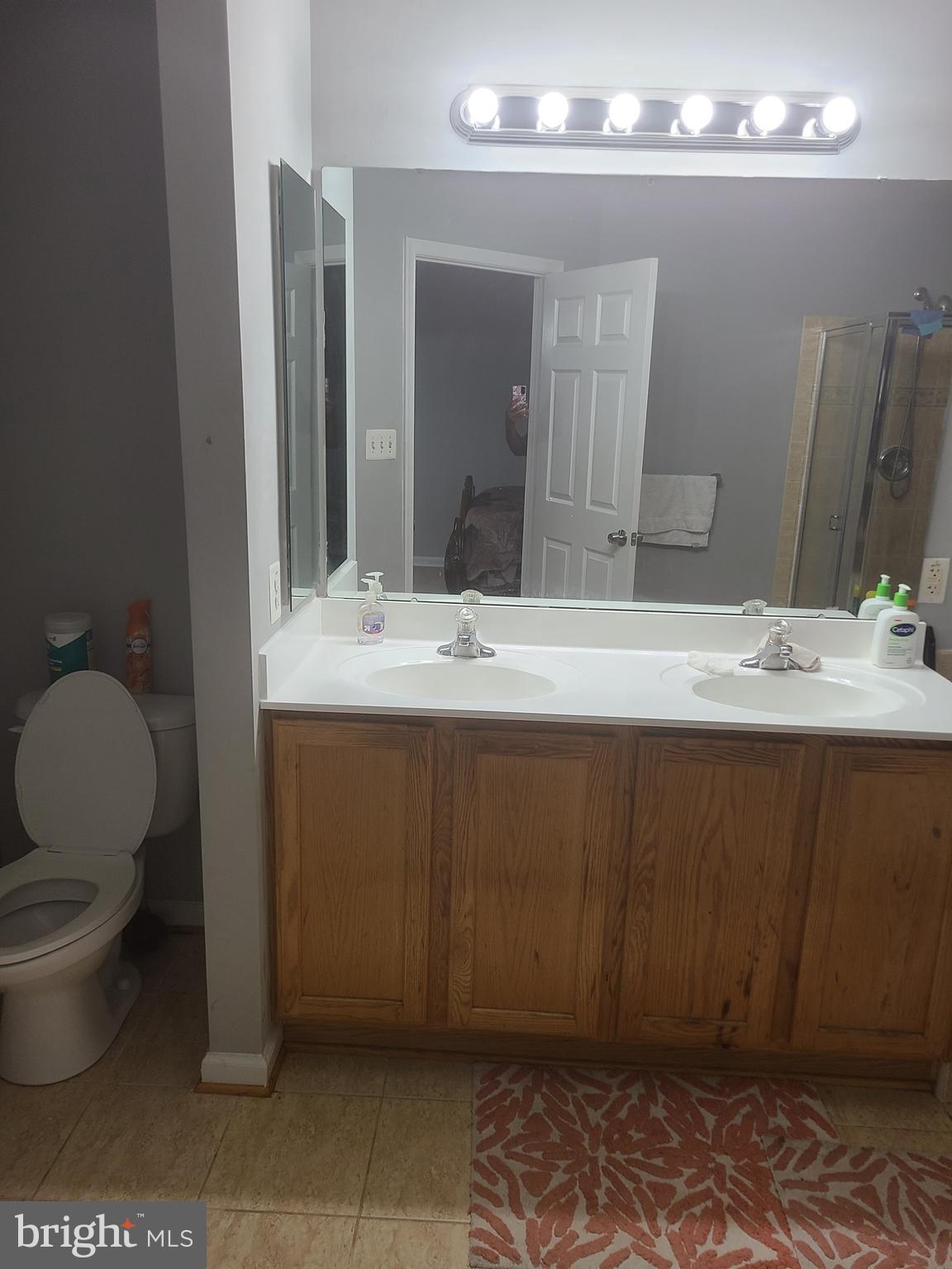 LANDOVER MEWS-PLAT FIVE> - Residential