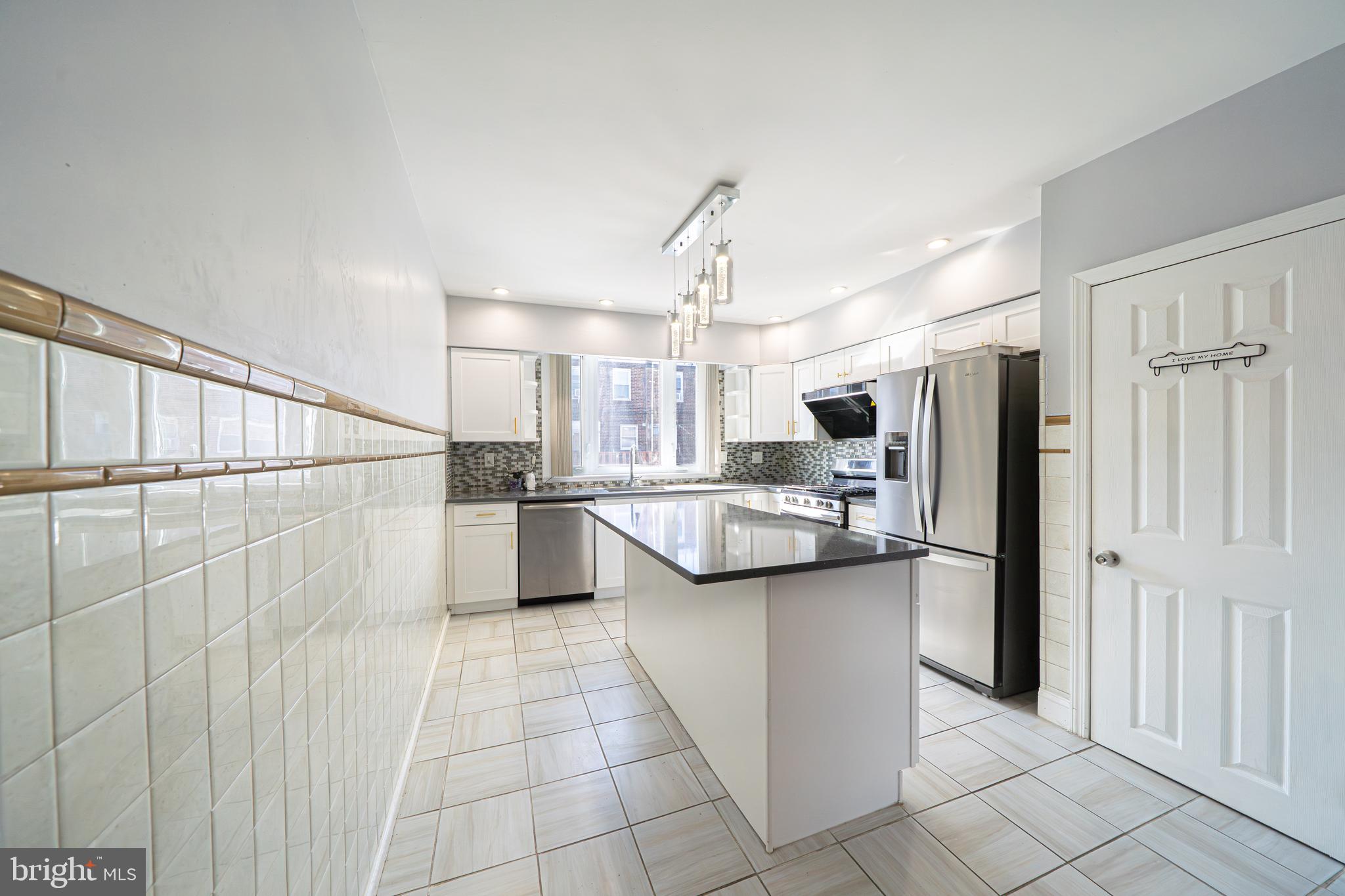 MAYFAIR - Residential