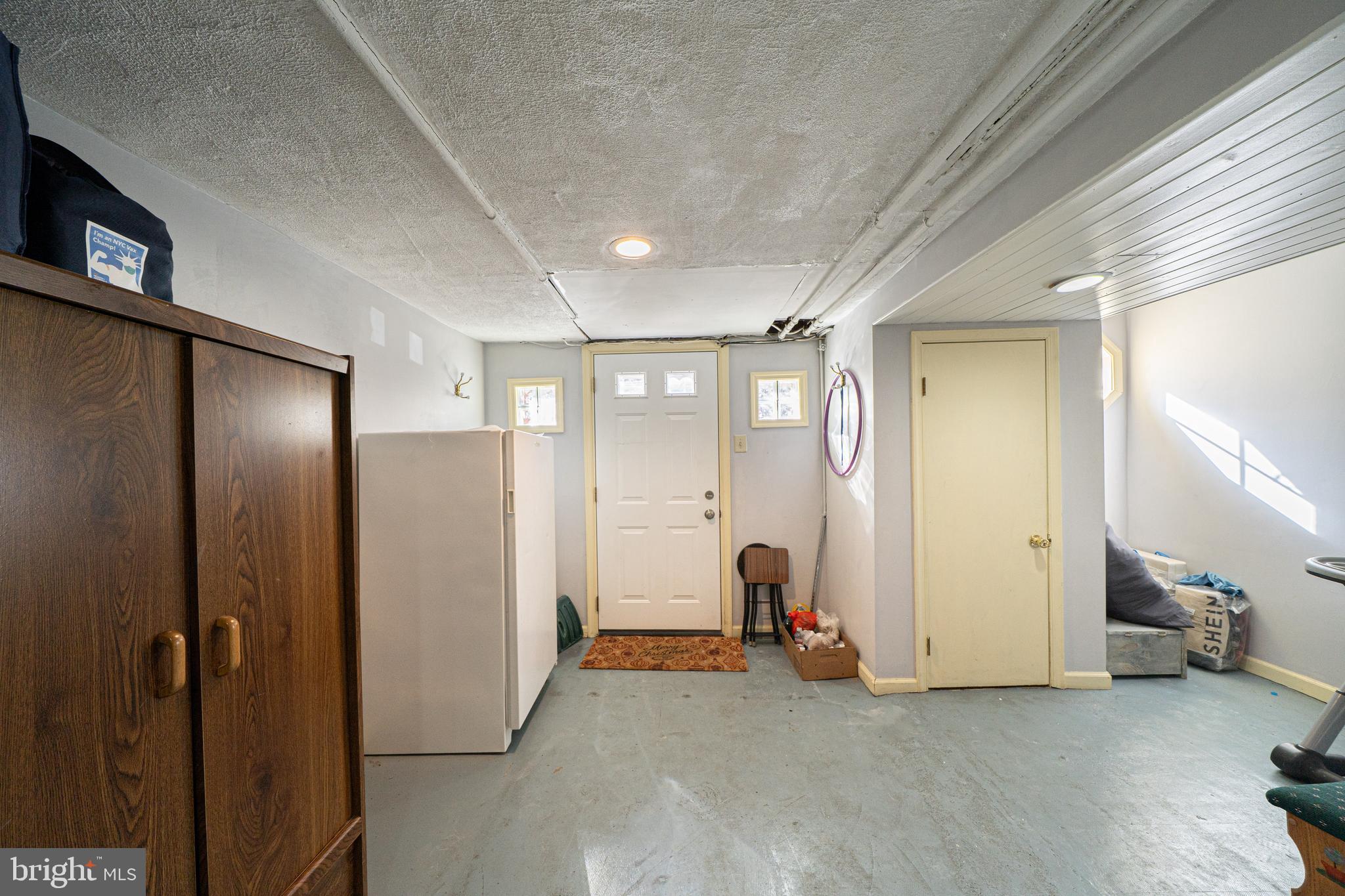 MAYFAIR - Residential