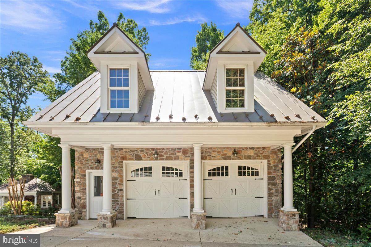 13320 IVAKOTA FARM ROAD