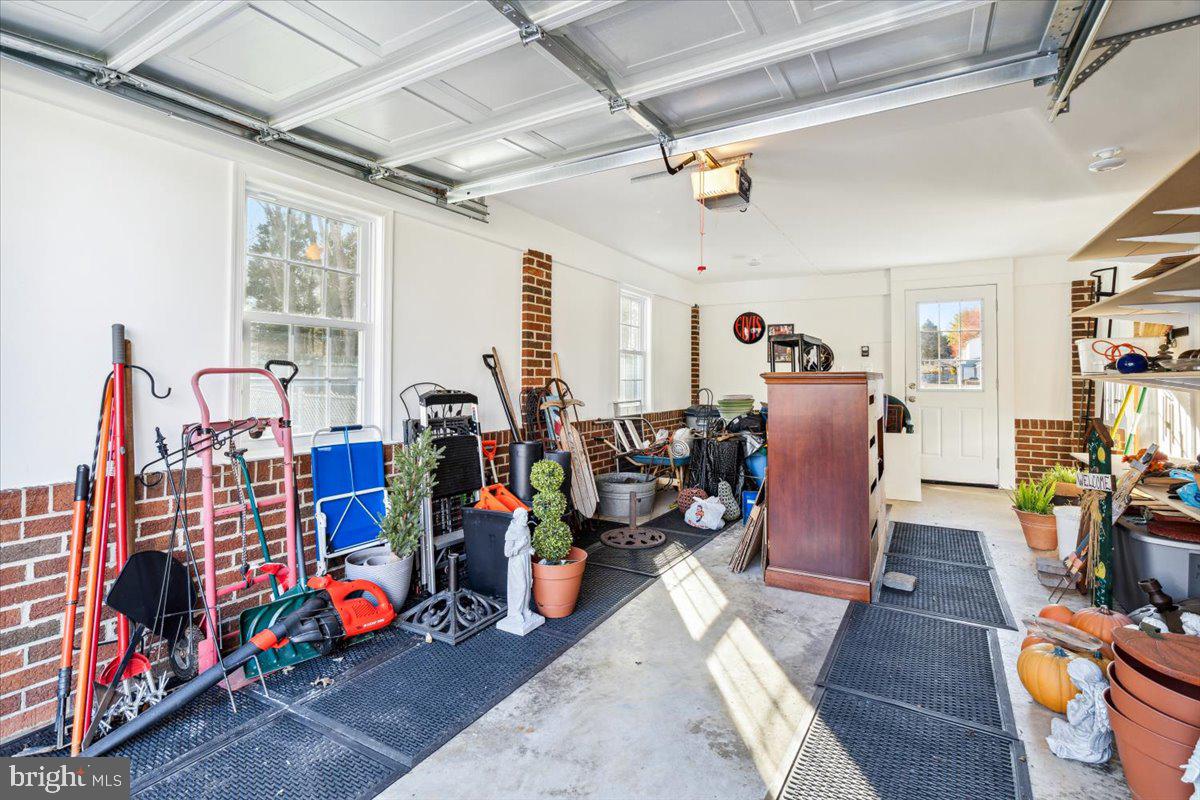 FOUNTAINDALE SOUTH - Residential