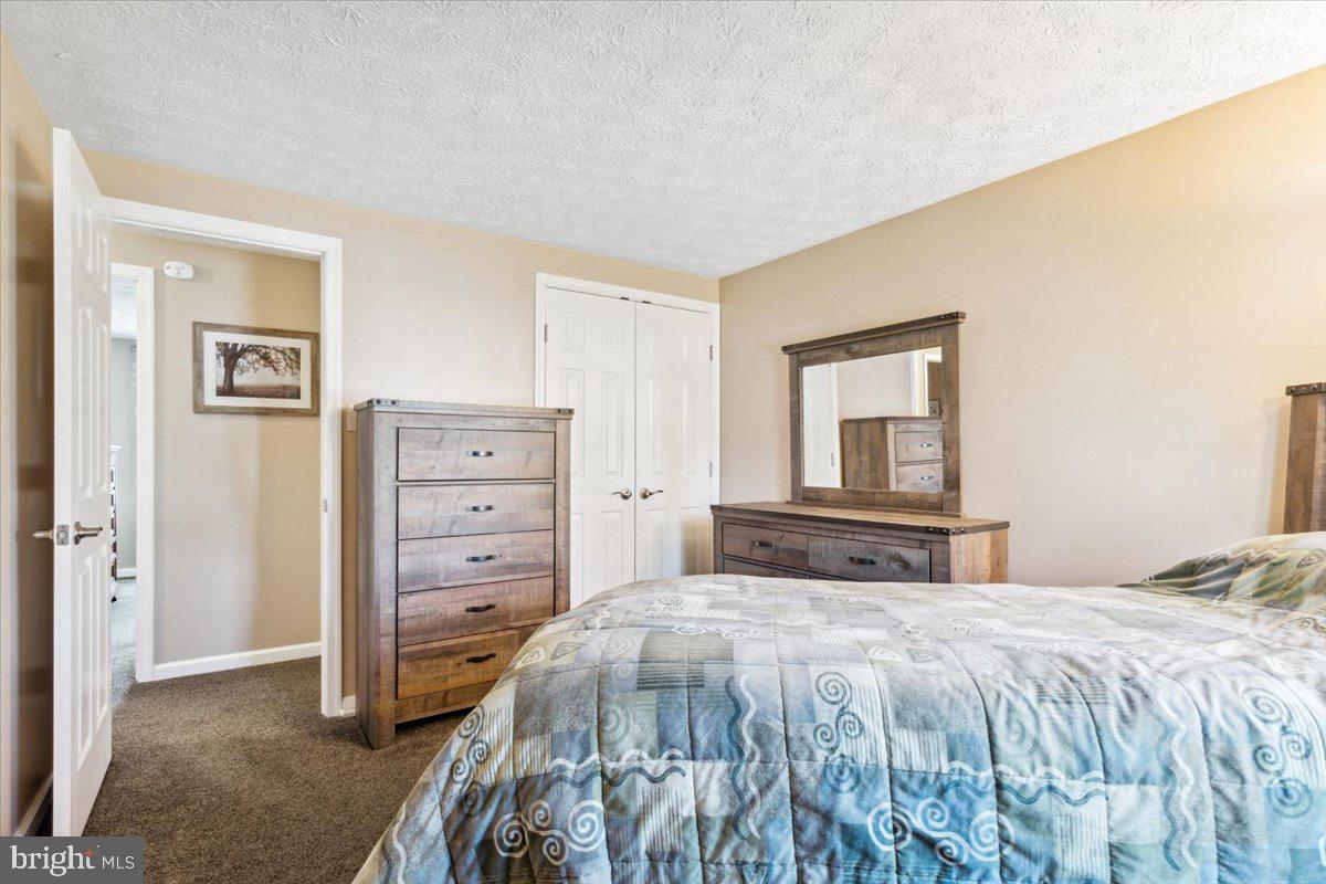 FOUNTAINDALE SOUTH - Residential