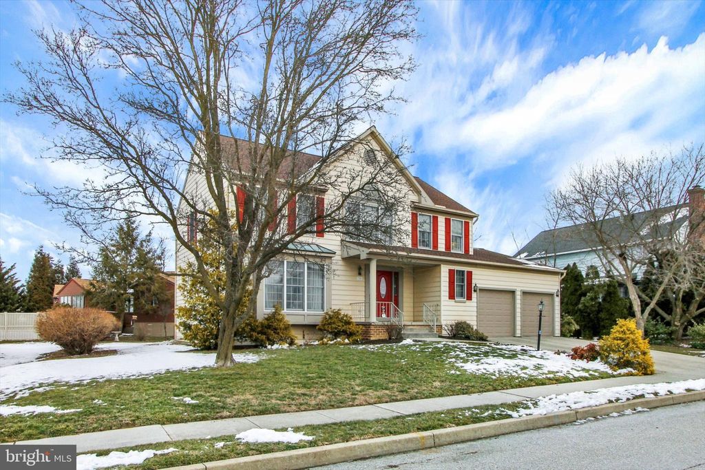 Photo of 344 Foxleigh Drive, HANOVER, PA 17331 (MLS # PAYK2098072)