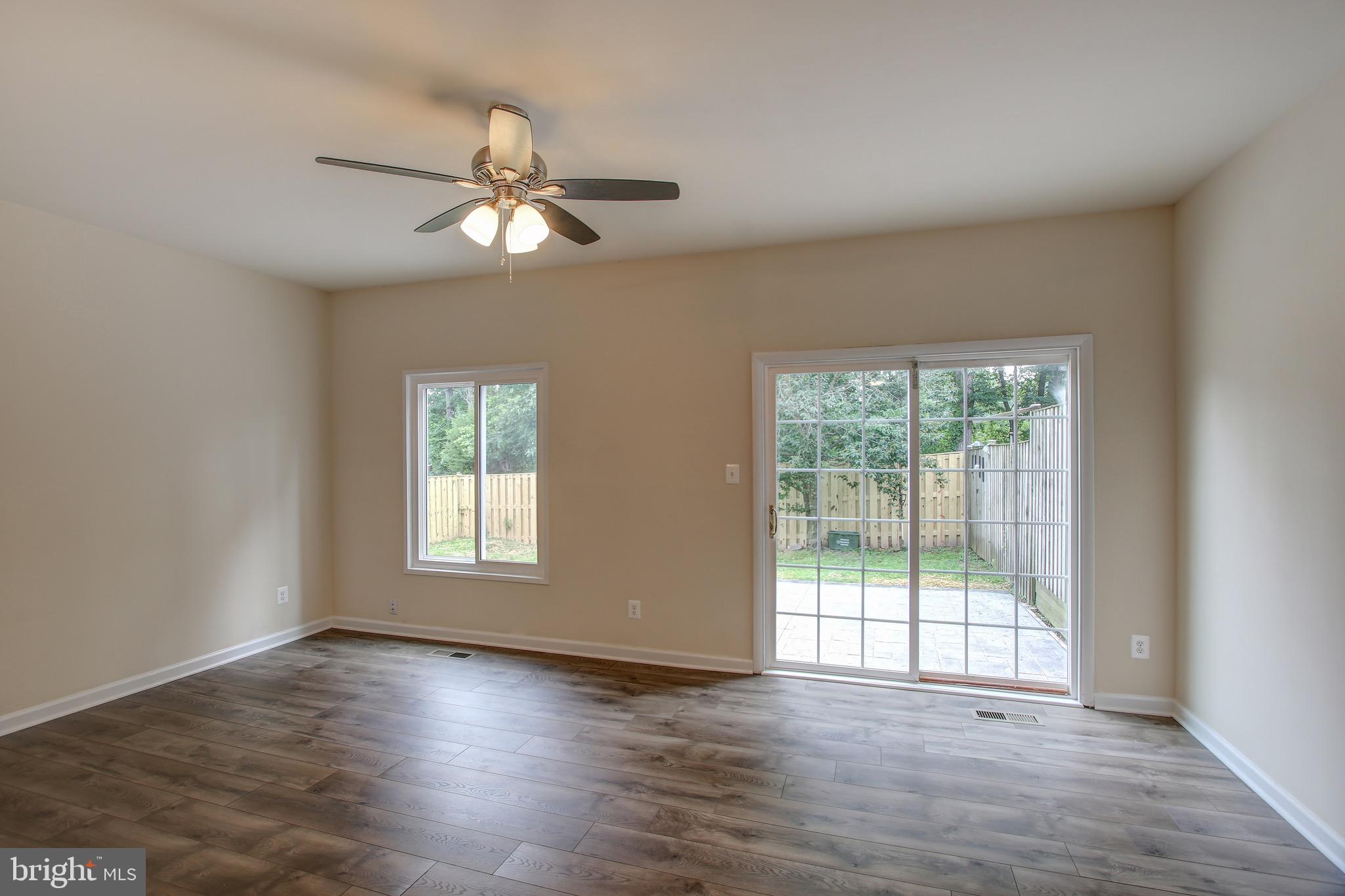 WOODMARK OF LAKE RIDGE - Residential