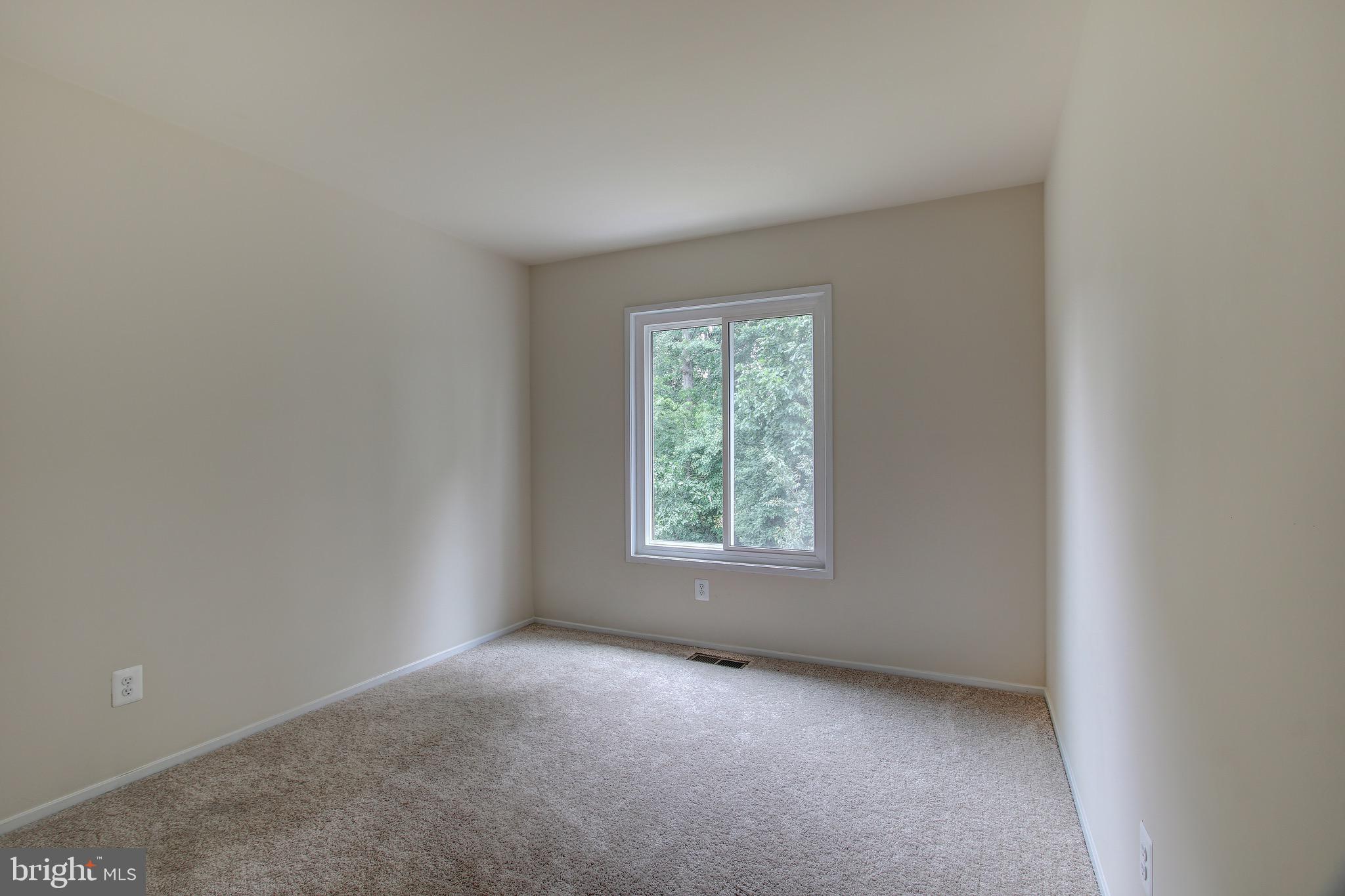 WOODMARK OF LAKE RIDGE - Residential