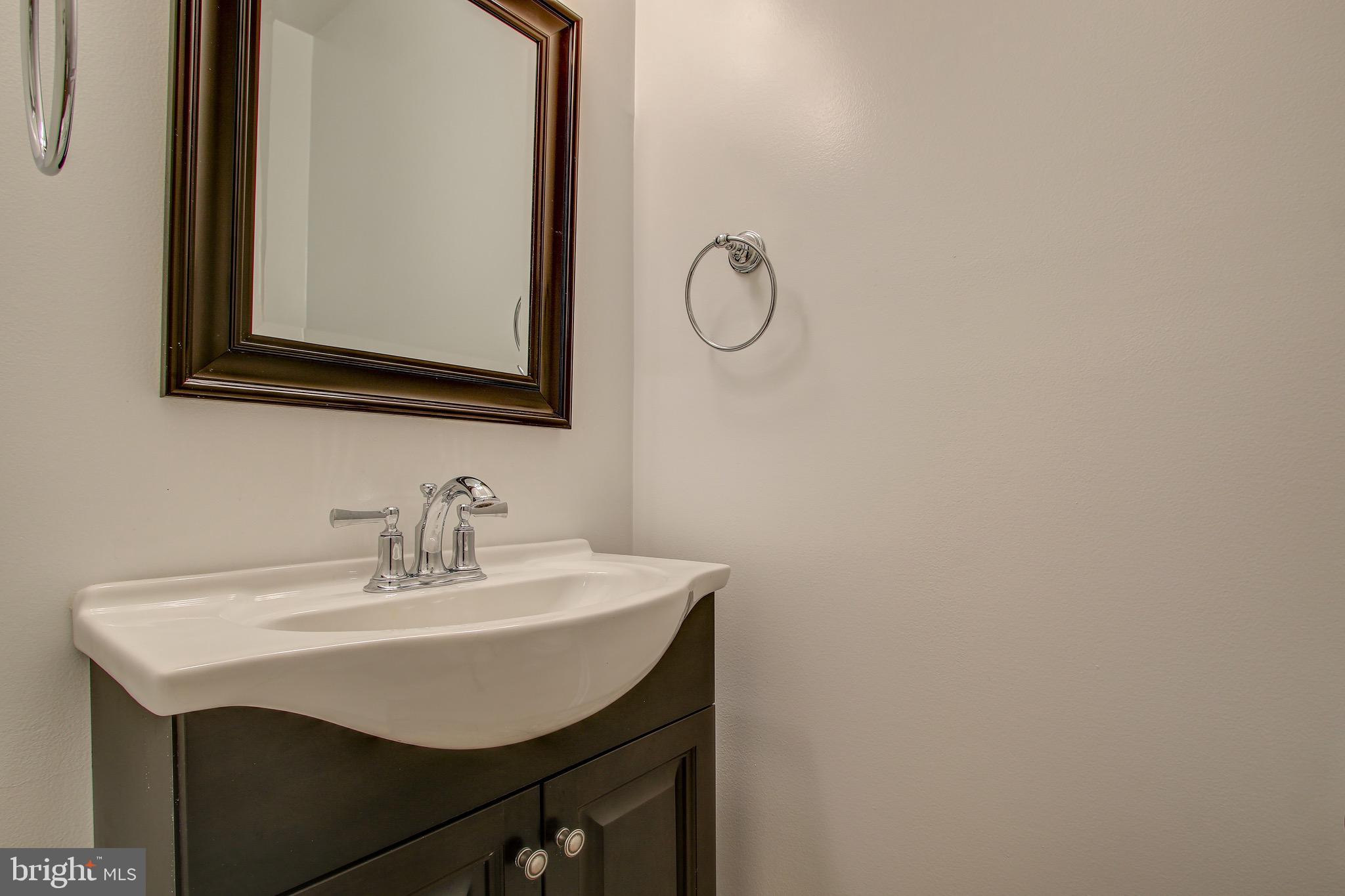 WOODMARK OF LAKE RIDGE - Residential