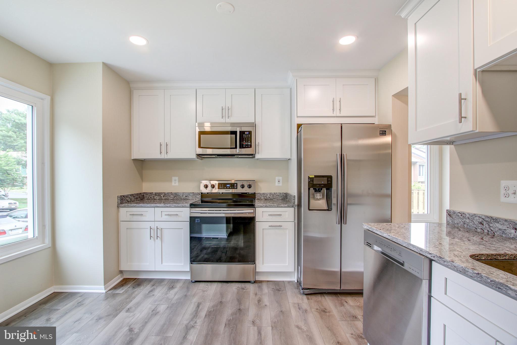 WOODMARK OF LAKE RIDGE - Residential