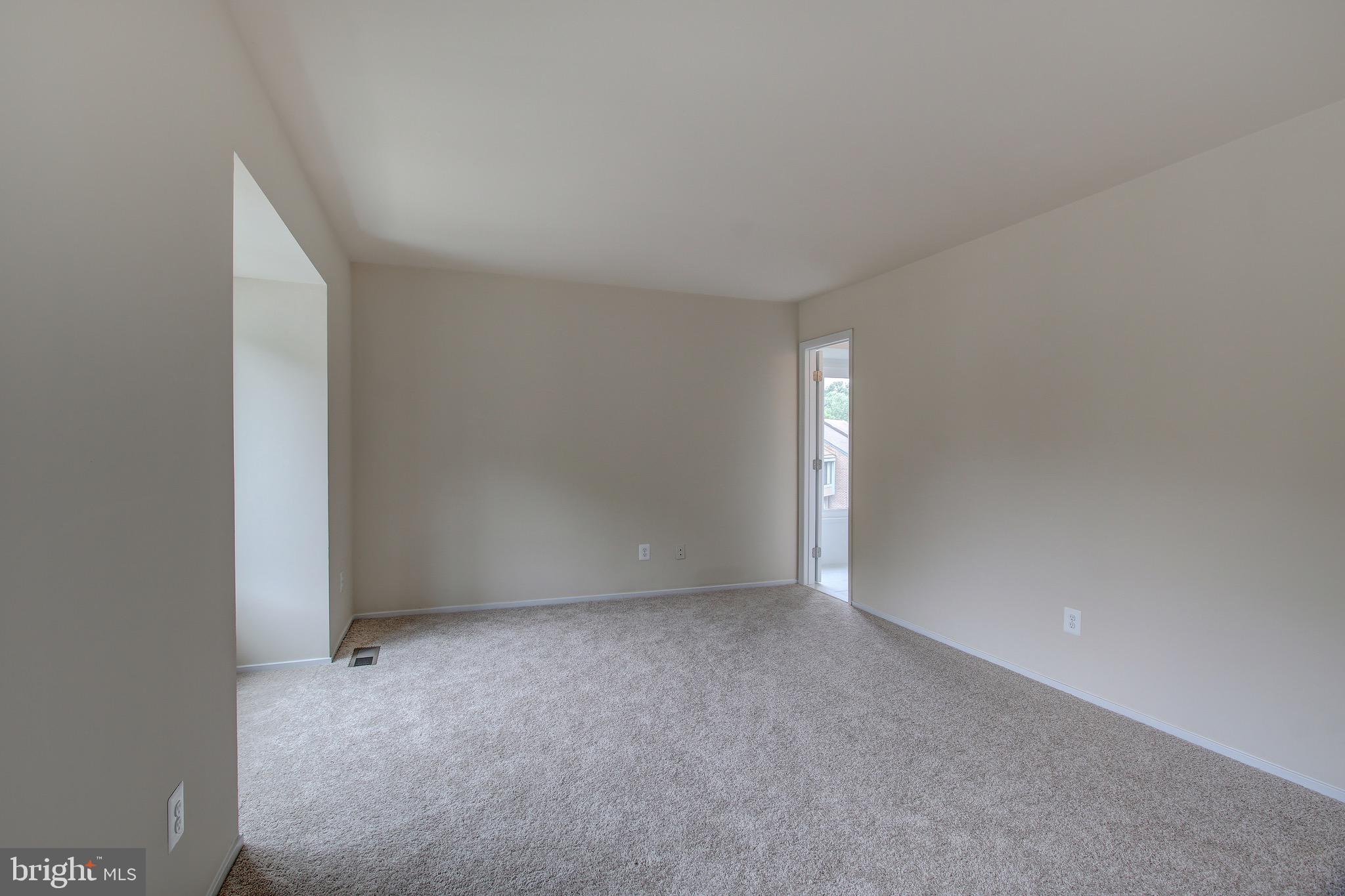 WOODMARK OF LAKE RIDGE - Residential