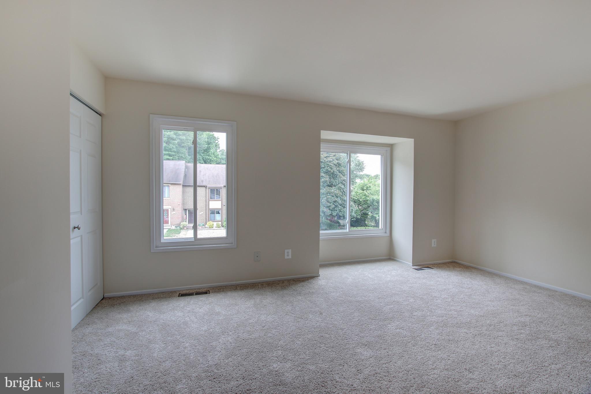 WOODMARK OF LAKE RIDGE - Residential