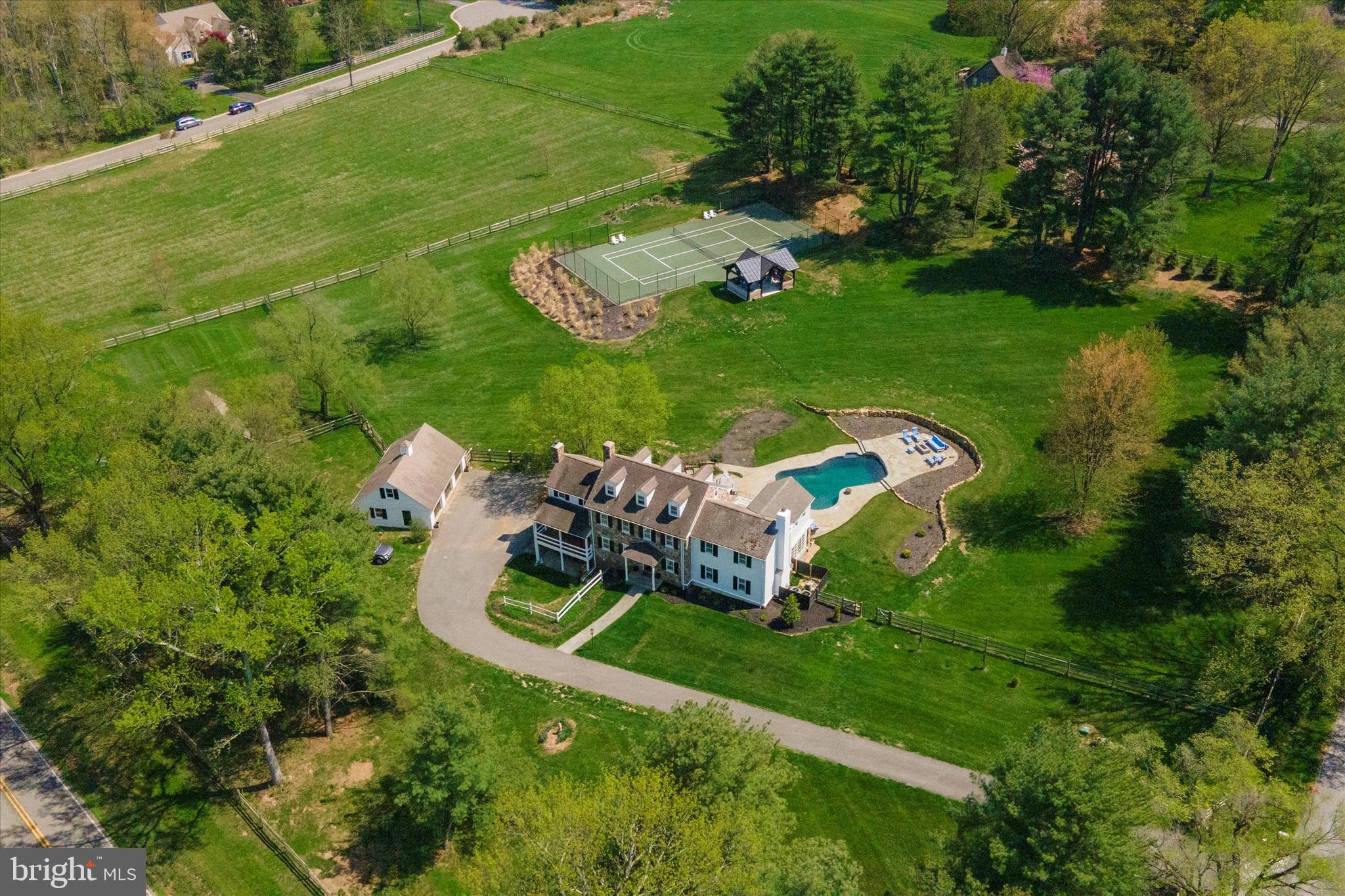 WYLLPEN FARM - Residential