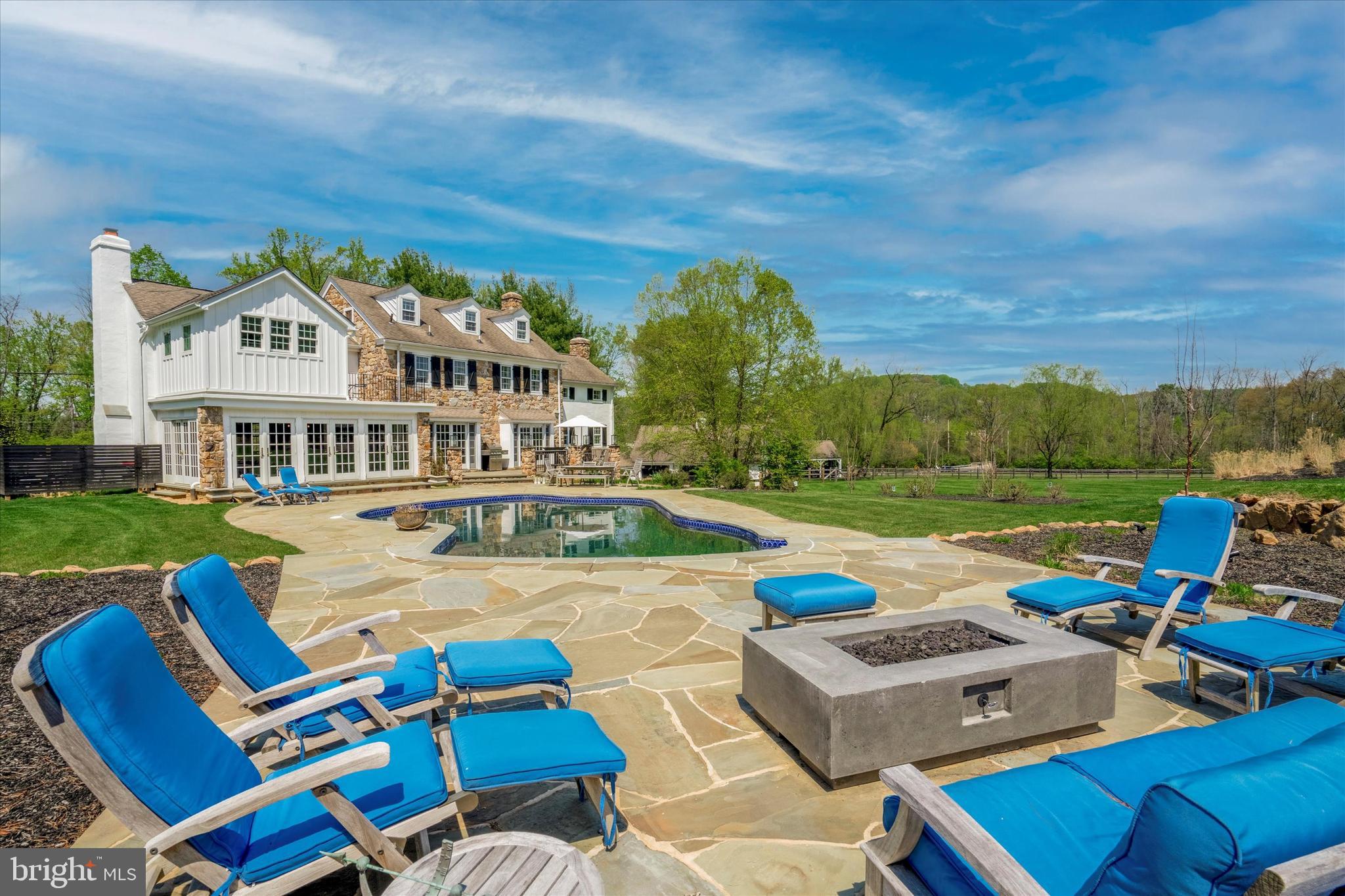 WYLLPEN FARM - Residential