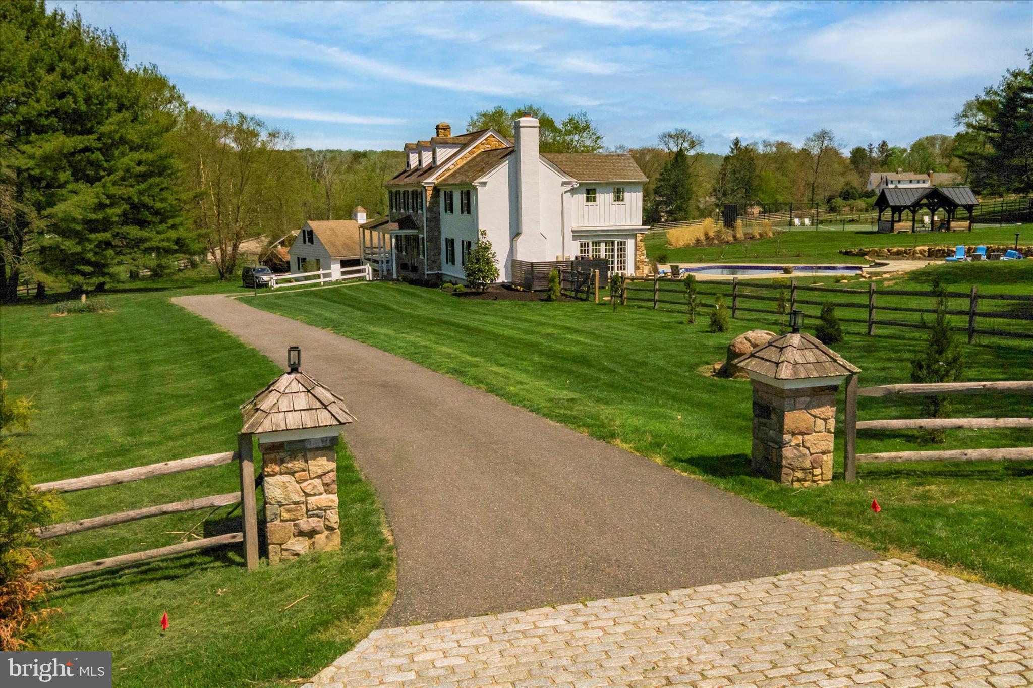WYLLPEN FARM - Residential
