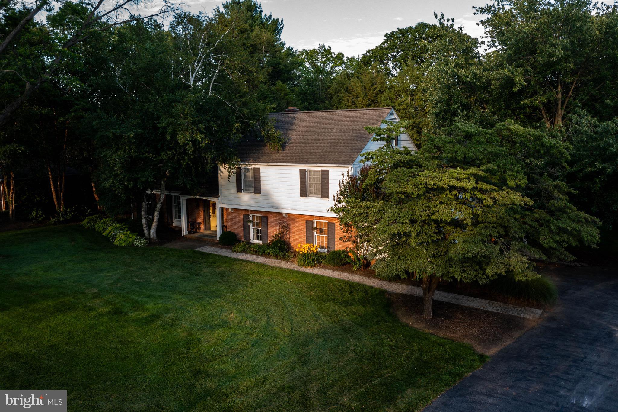 1354 COUNTRY CLUB DRIVE