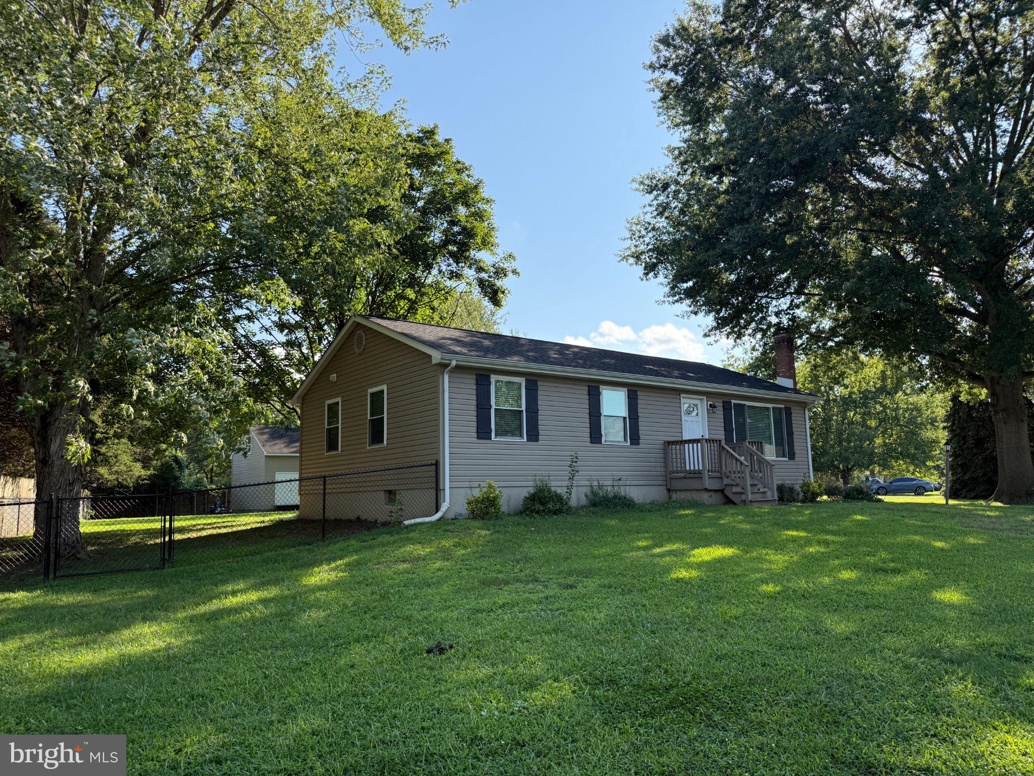 76 HACKBERRY DRIVE