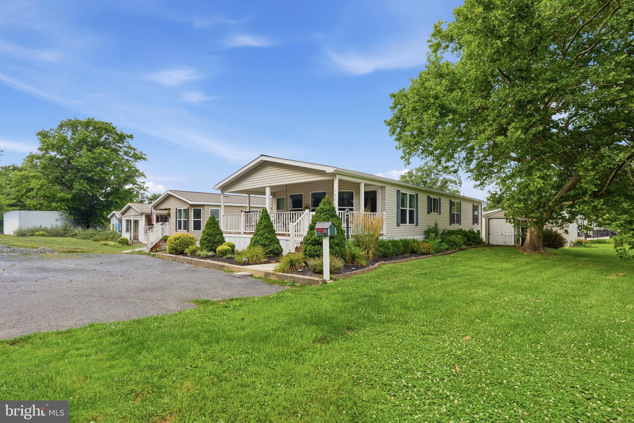 1065 PINE CIRCLE