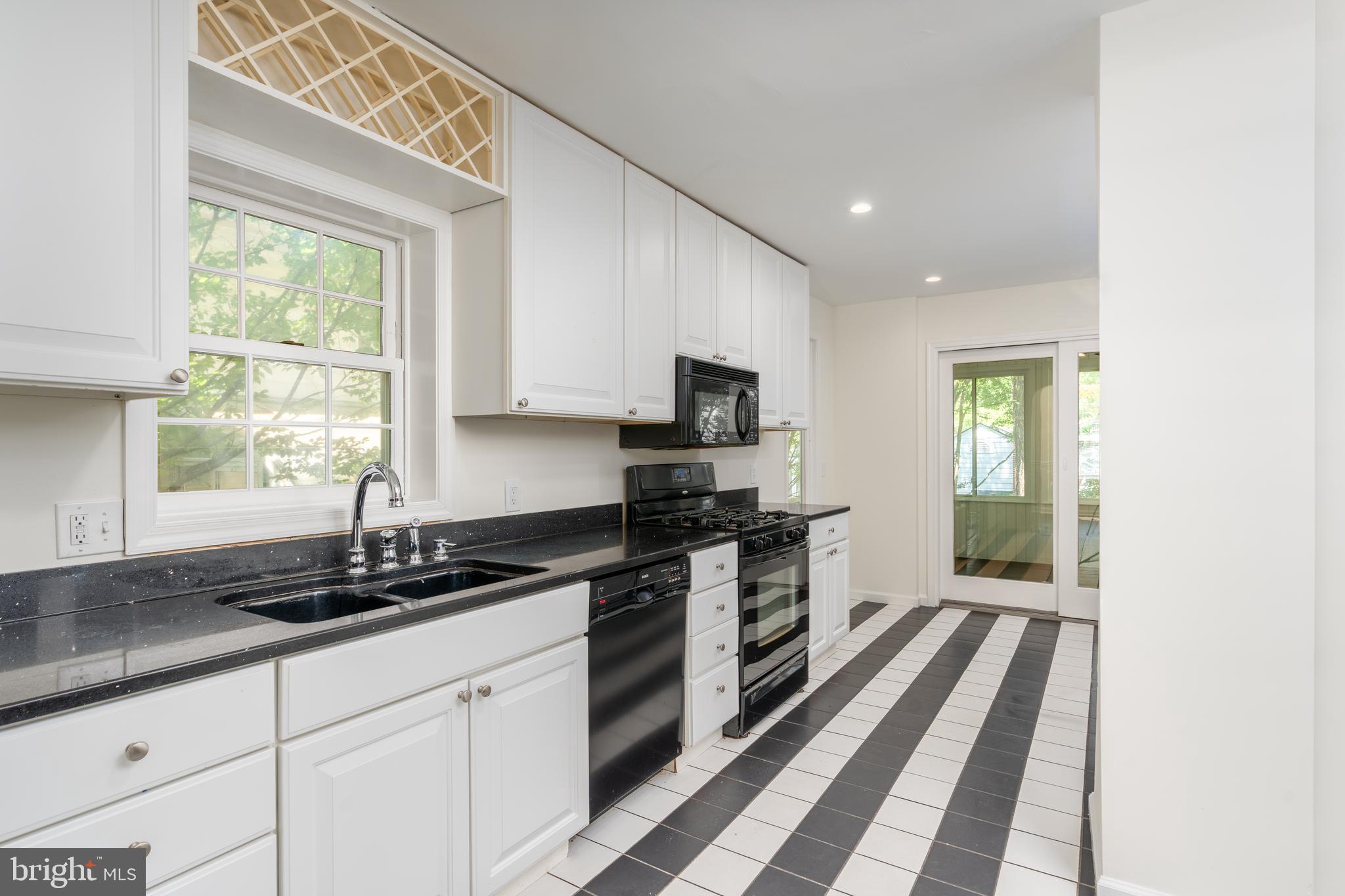 BROOKDALE - Residential