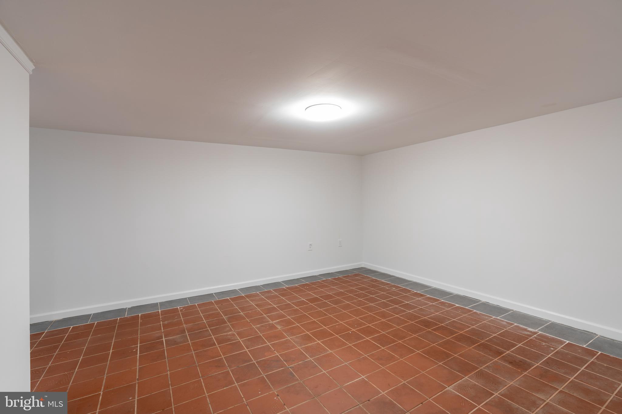 BROOKDALE - Residential