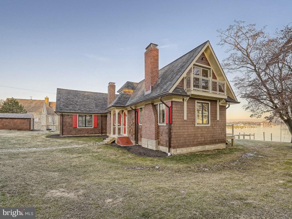 ESSEX - Residential Lease