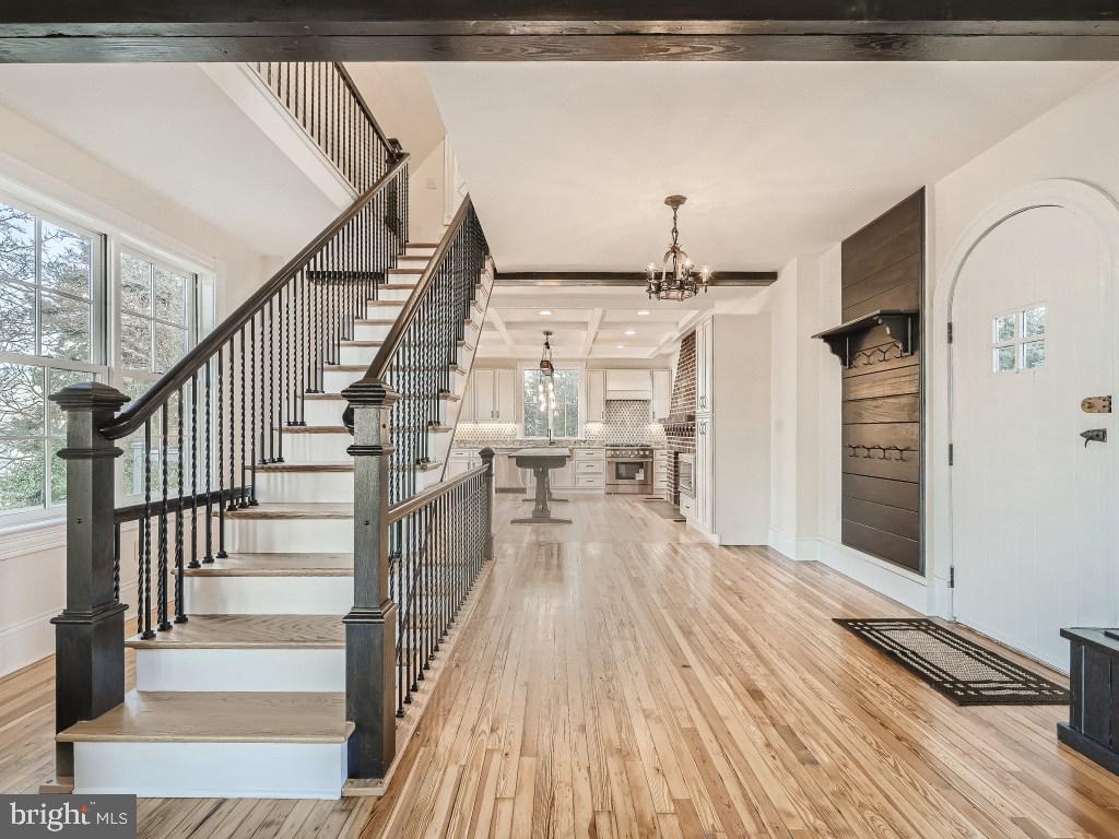 ESSEX - Residential Lease