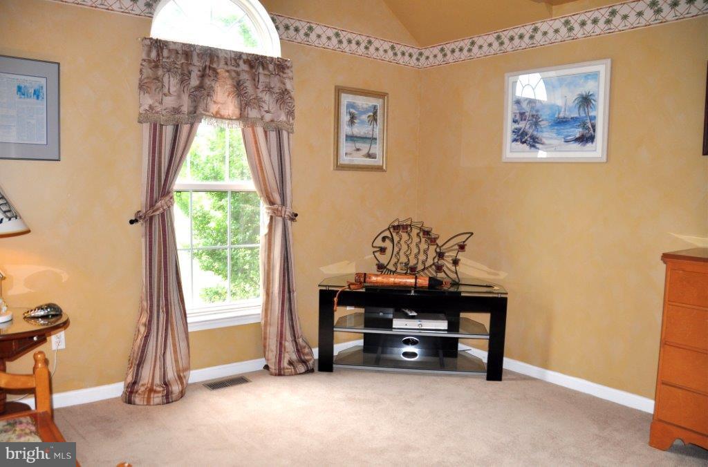 CLAIBORNE FIELDS - Residential