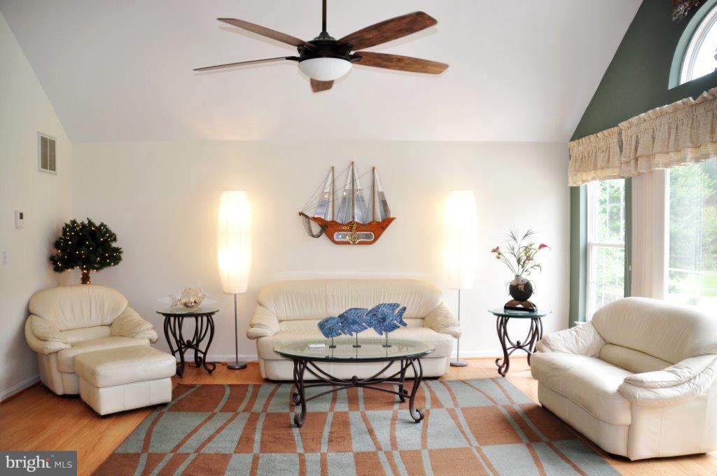 CLAIBORNE FIELDS - Residential