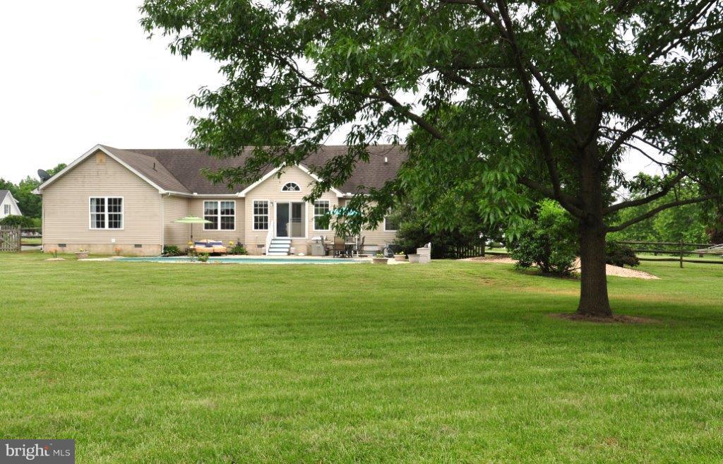 CLAIBORNE FIELDS - Residential