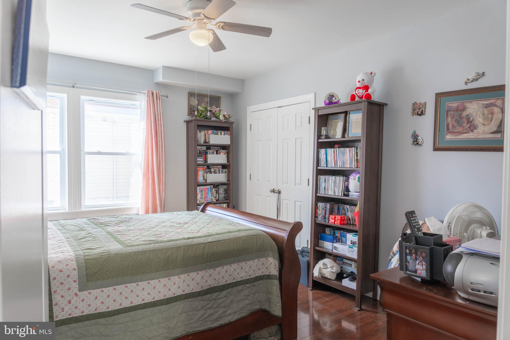 ROSEDALE - Residential