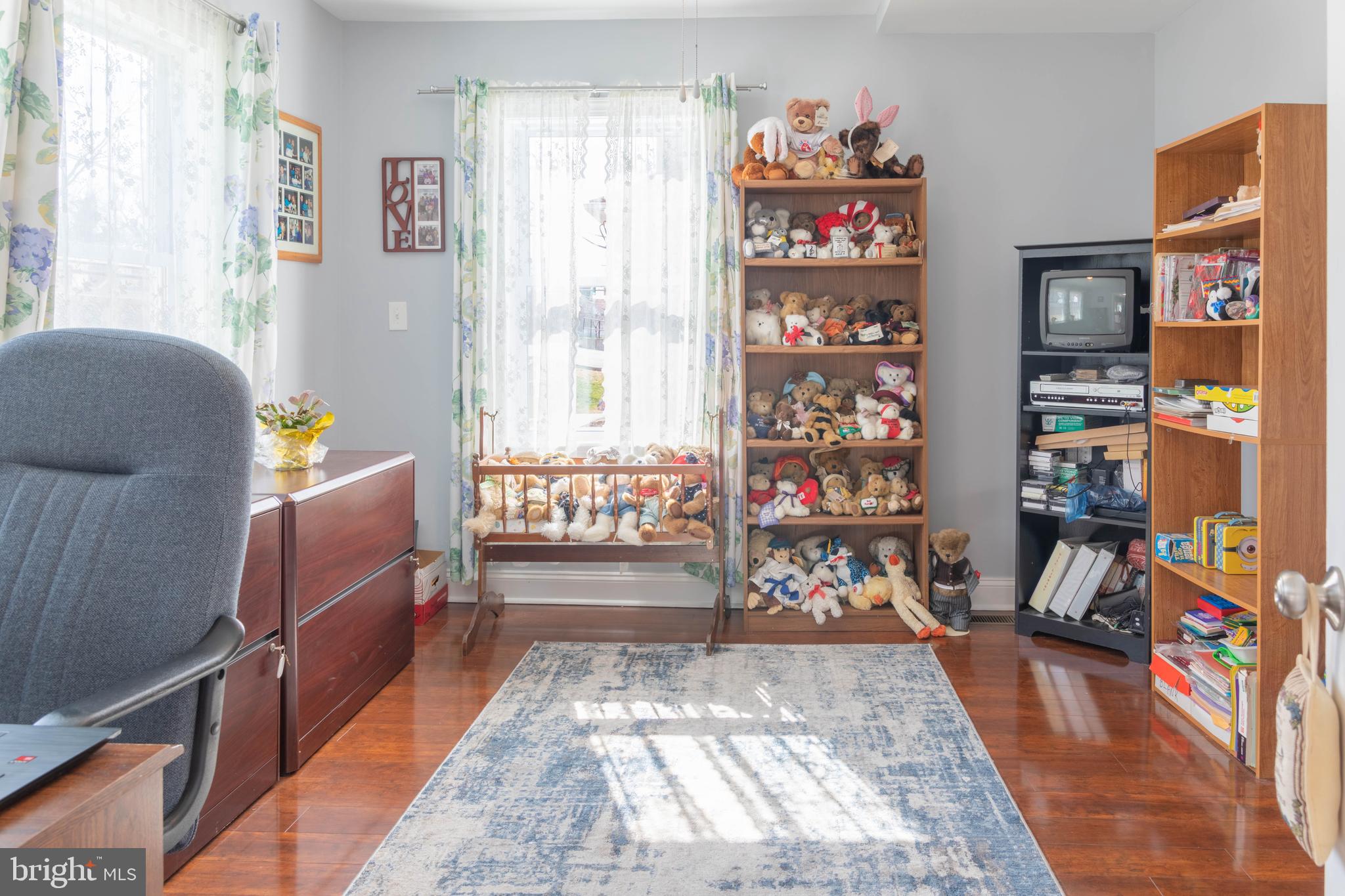 ROSEDALE - Residential