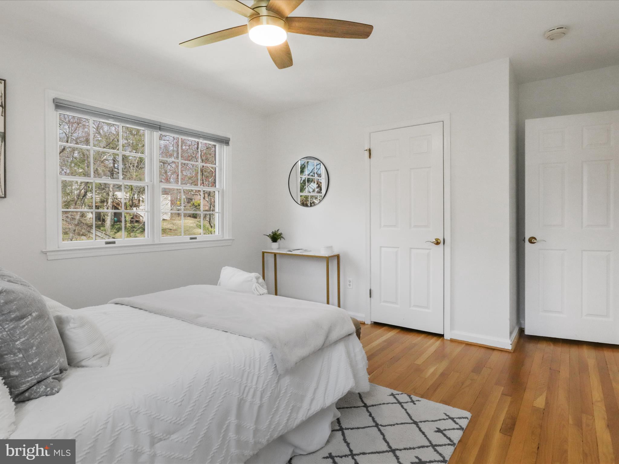 SLEEPY HOLLOW MANOR - Residential