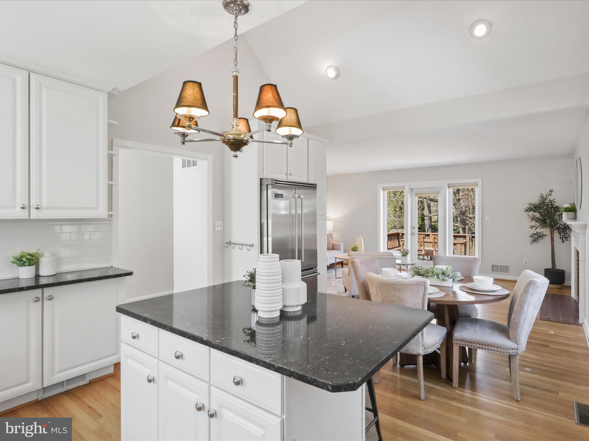 SLEEPY HOLLOW MANOR - Residential