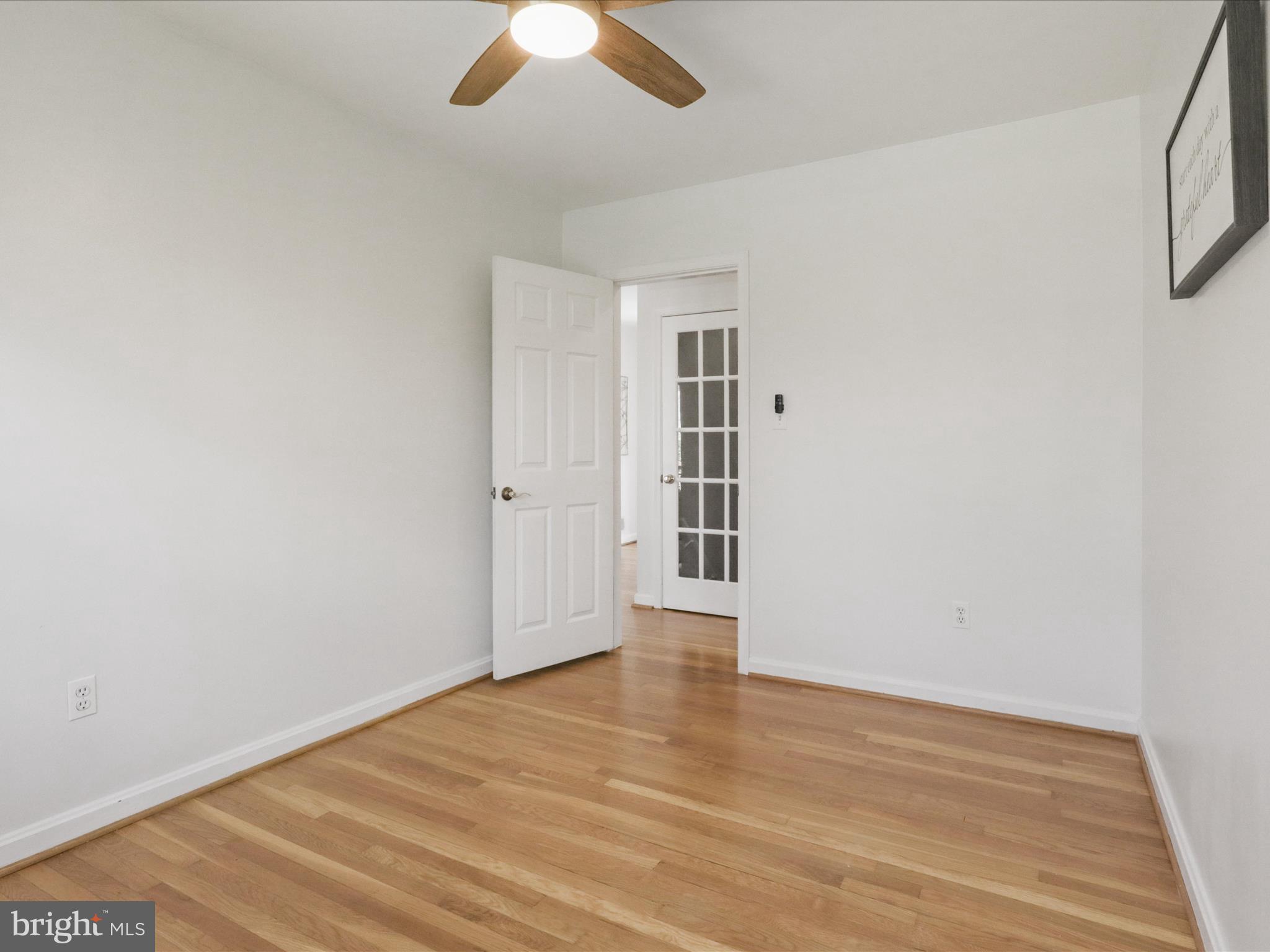 SLEEPY HOLLOW MANOR - Residential