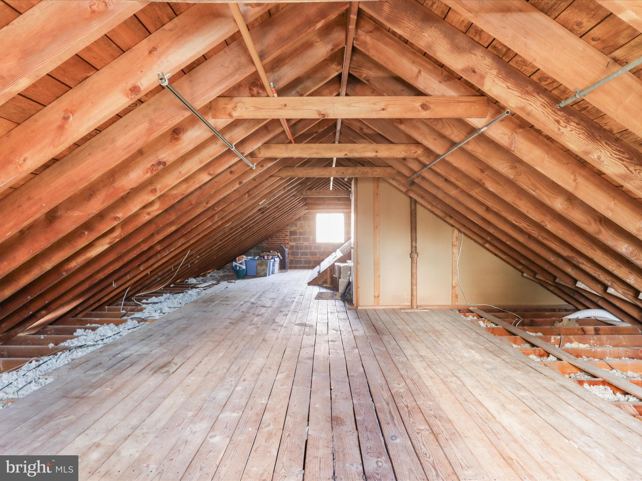 SLEEPY HOLLOW MANOR - Residential