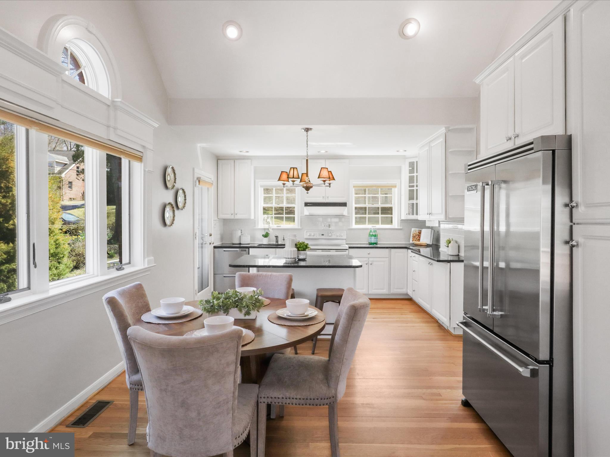 SLEEPY HOLLOW MANOR - Residential