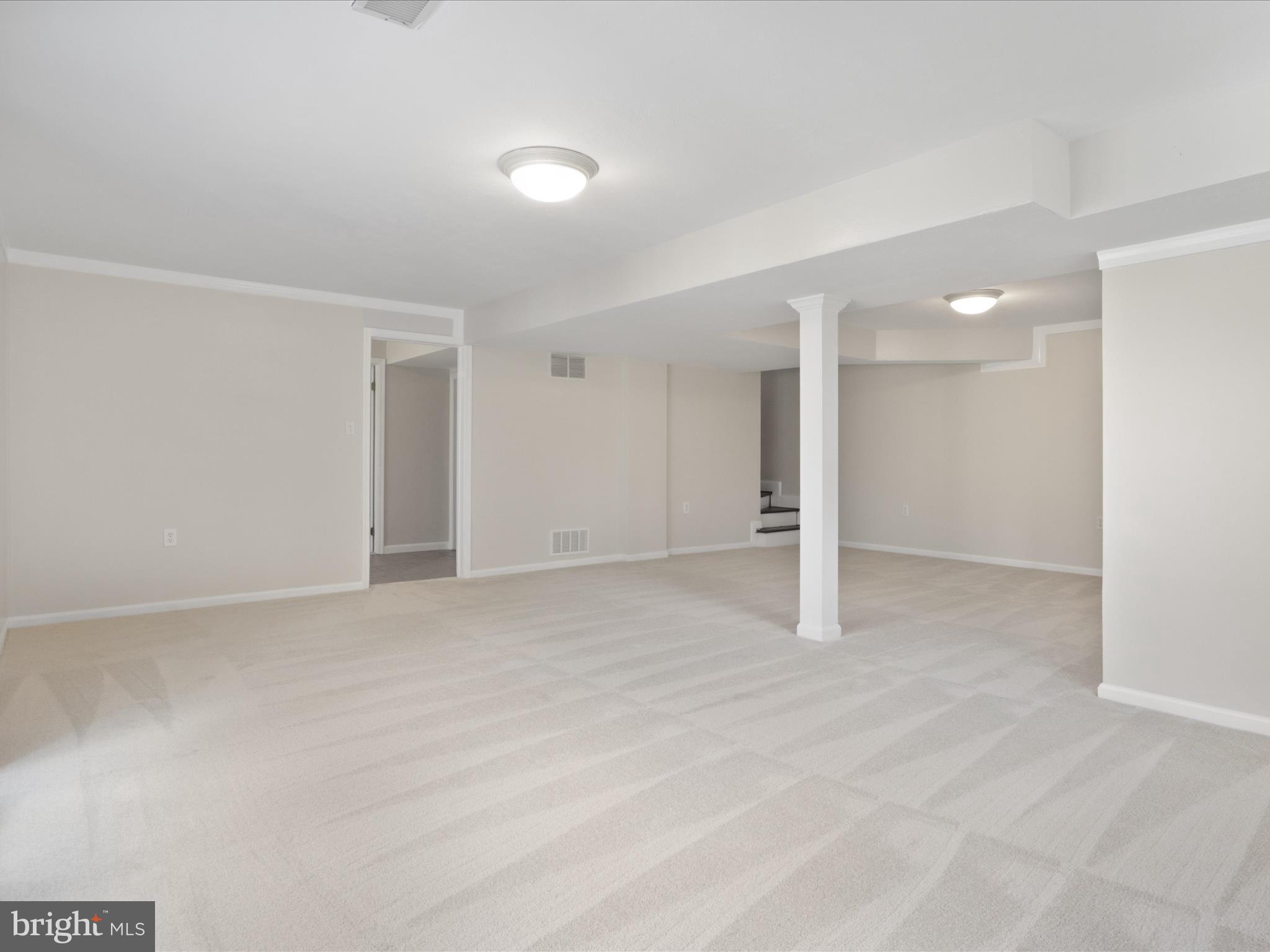 SLEEPY HOLLOW MANOR - Residential