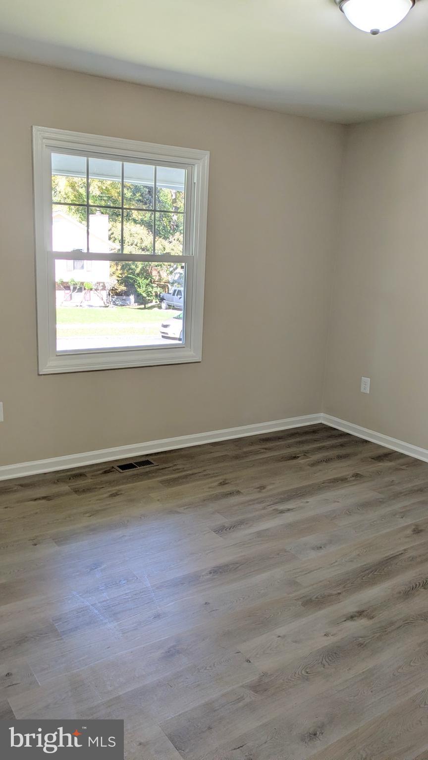 QUIET GLEN - Residential