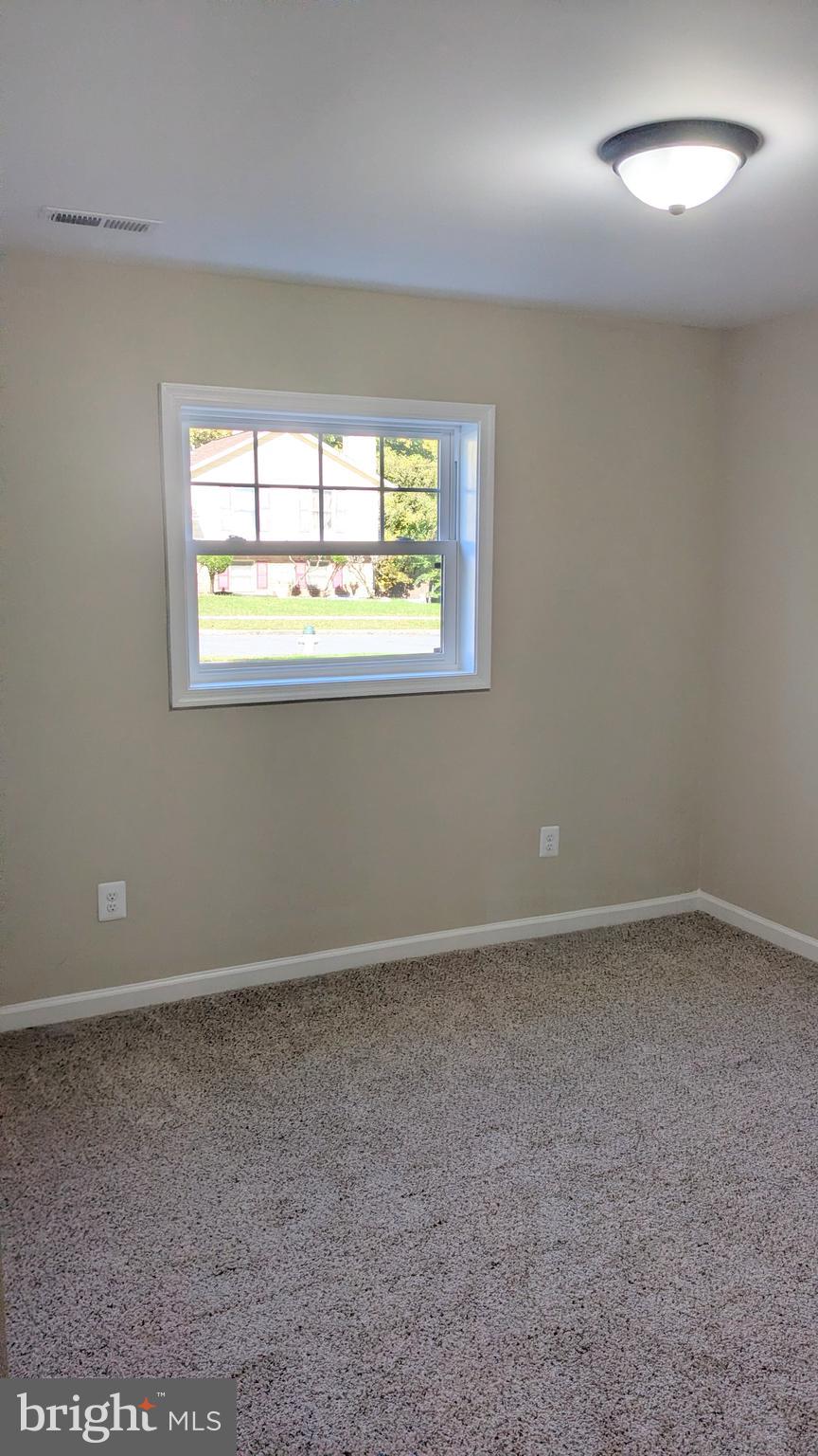 QUIET GLEN - Residential