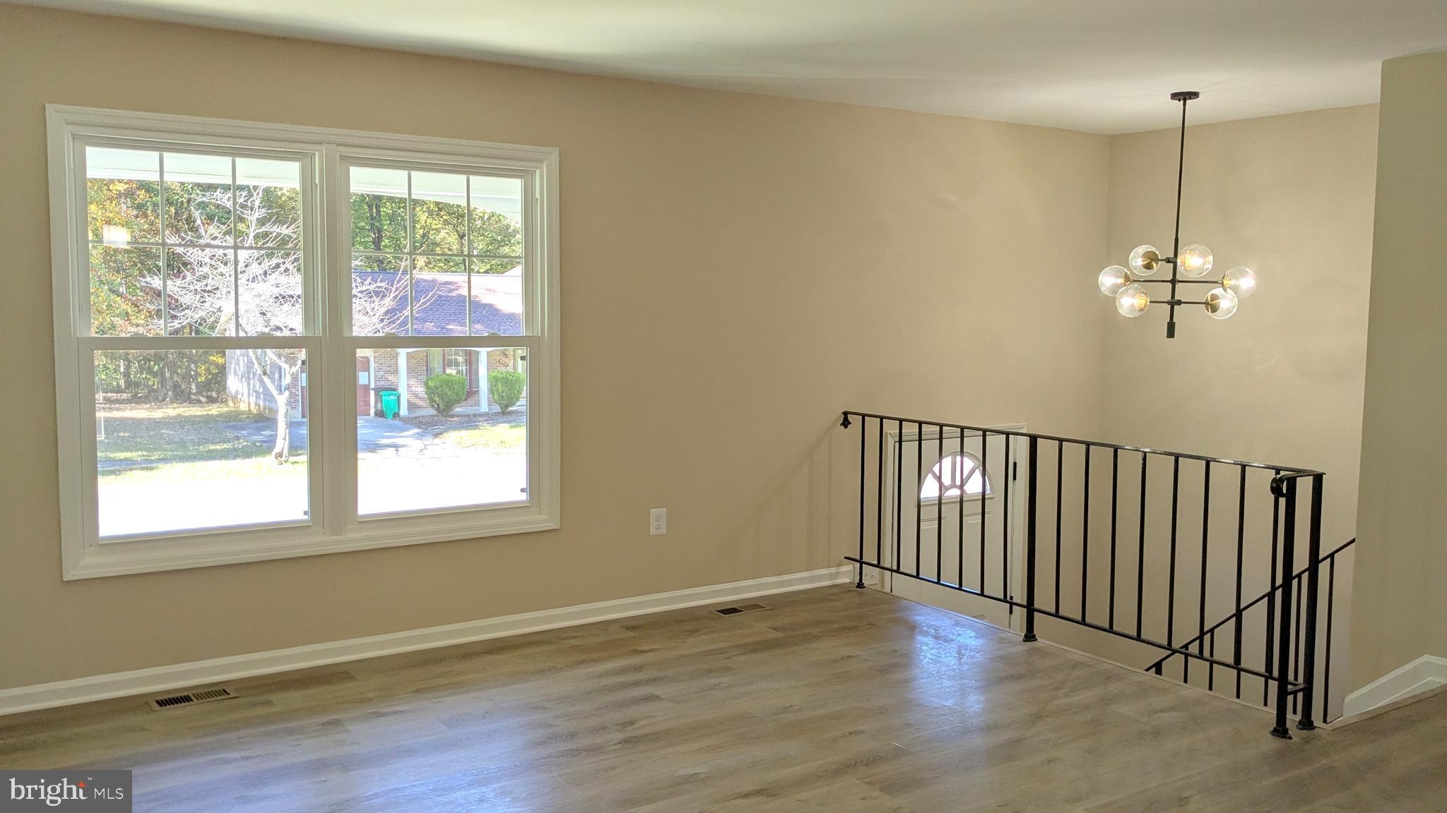 9903 QUIET GLEN COURT