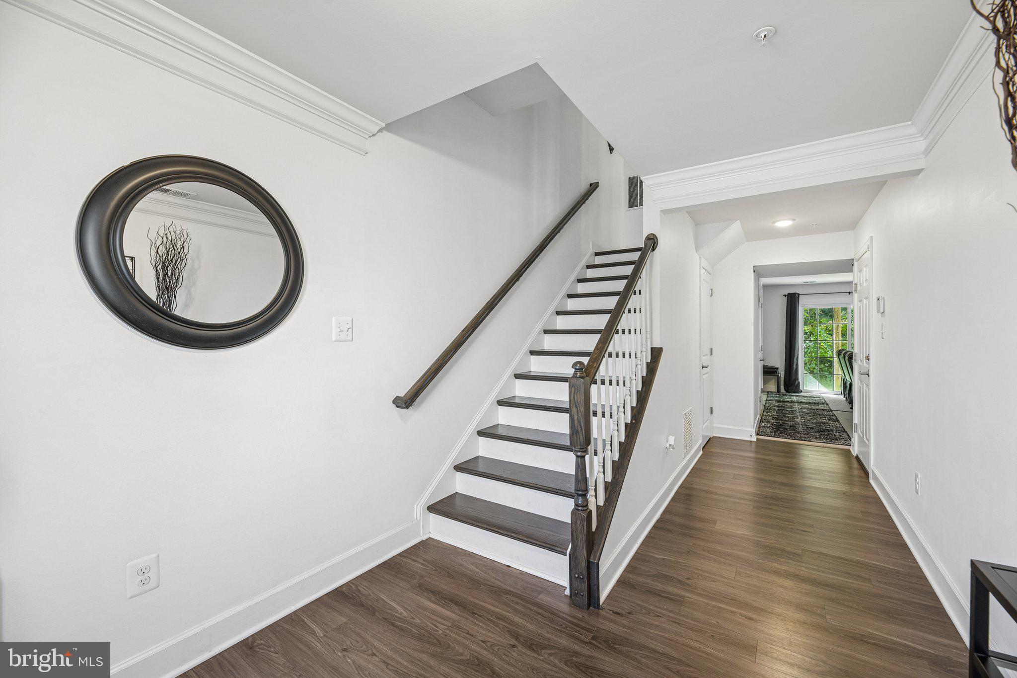 9123 FOX STREAM WAY