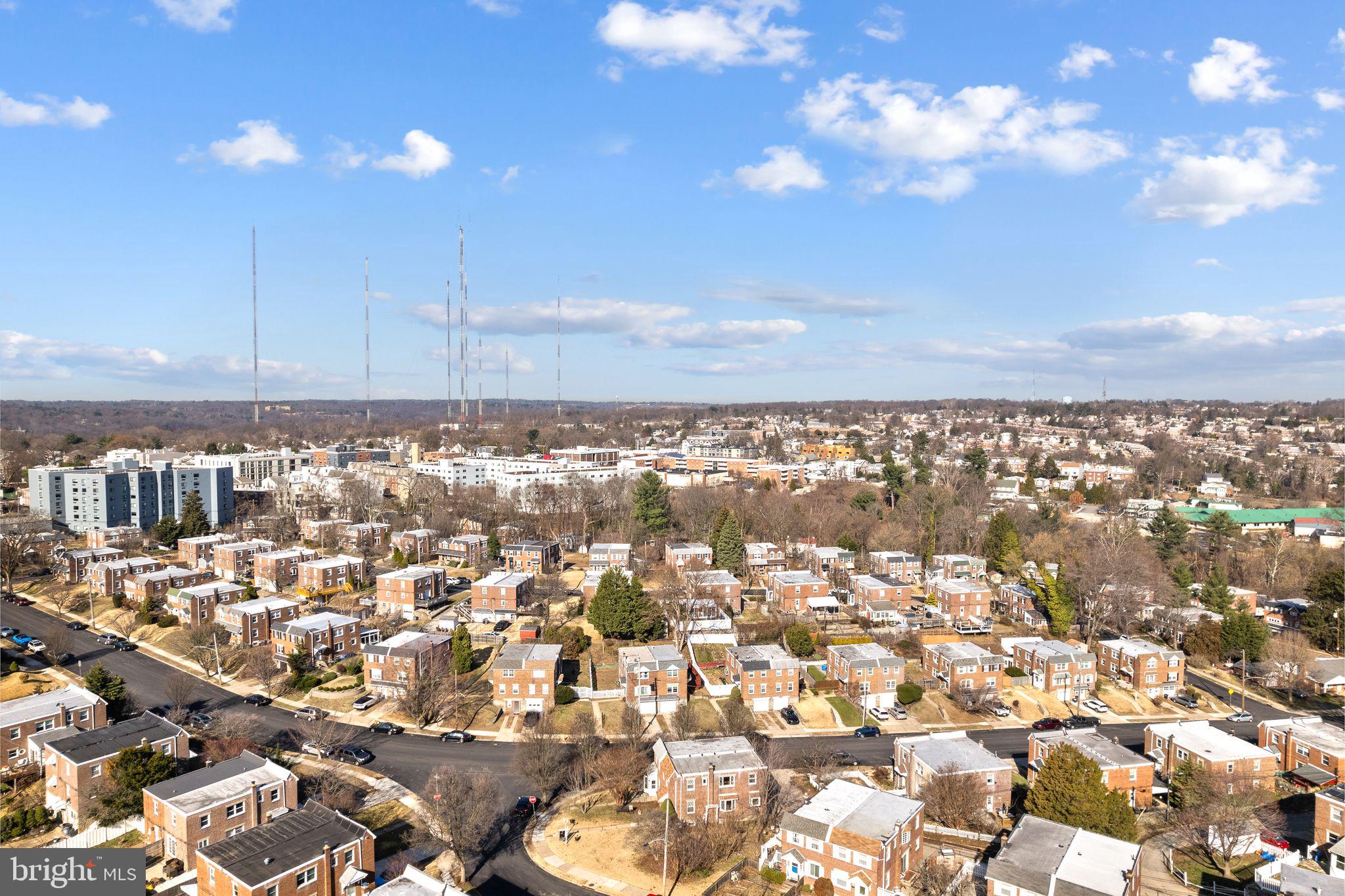 ROXBOROUGH - Residential