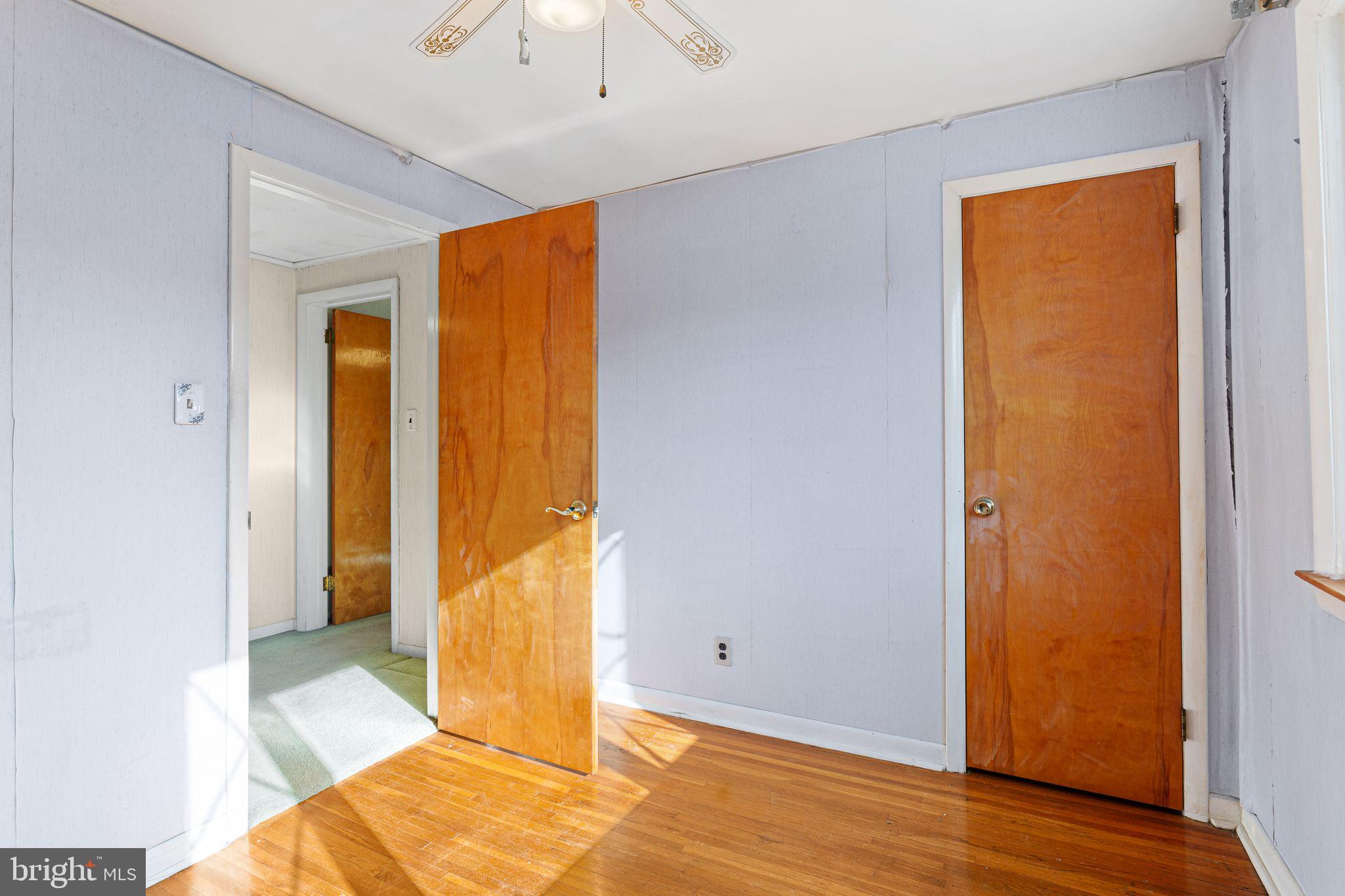 ROXBOROUGH - Residential