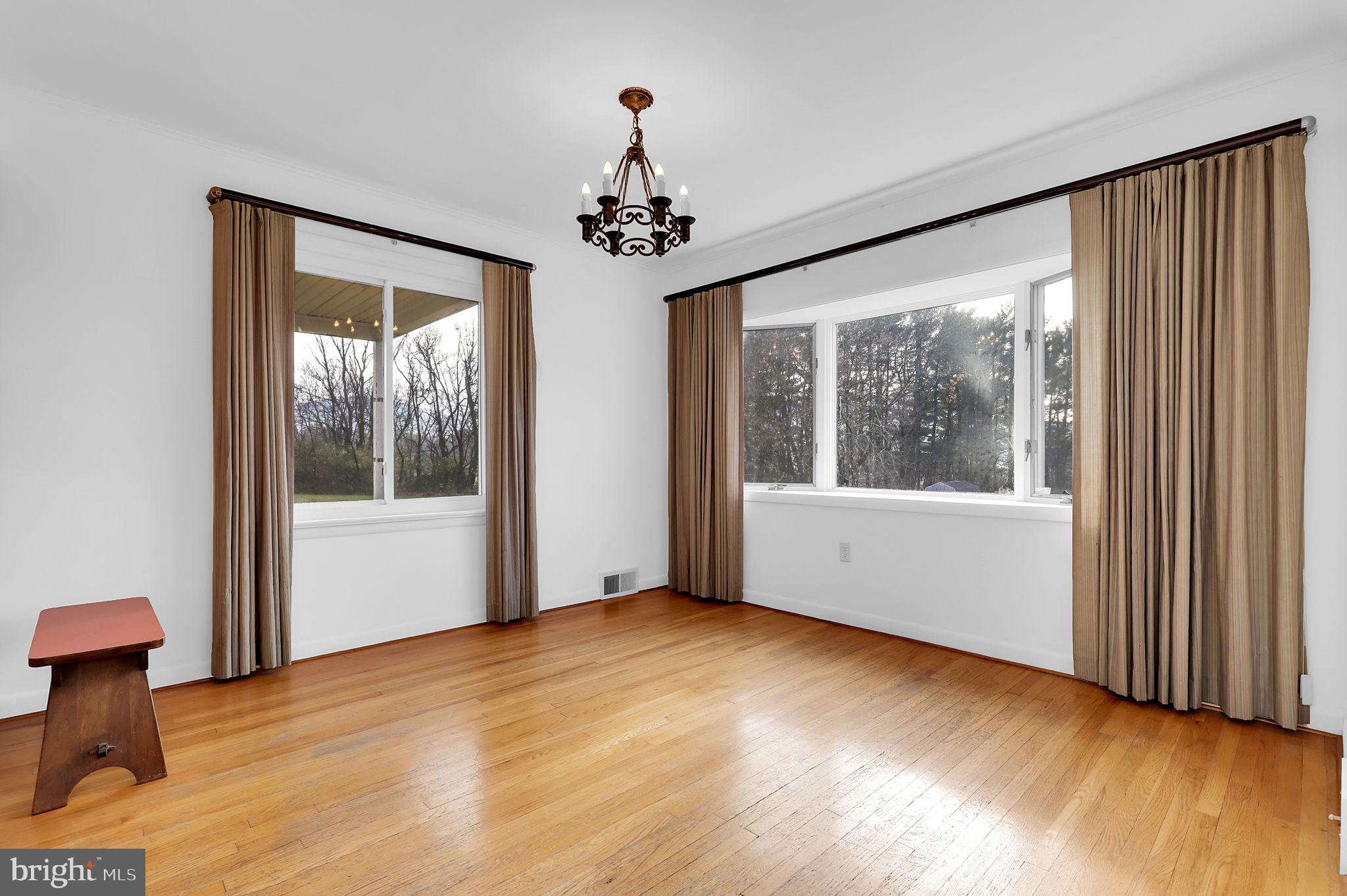 SMITHSBURG - Residential