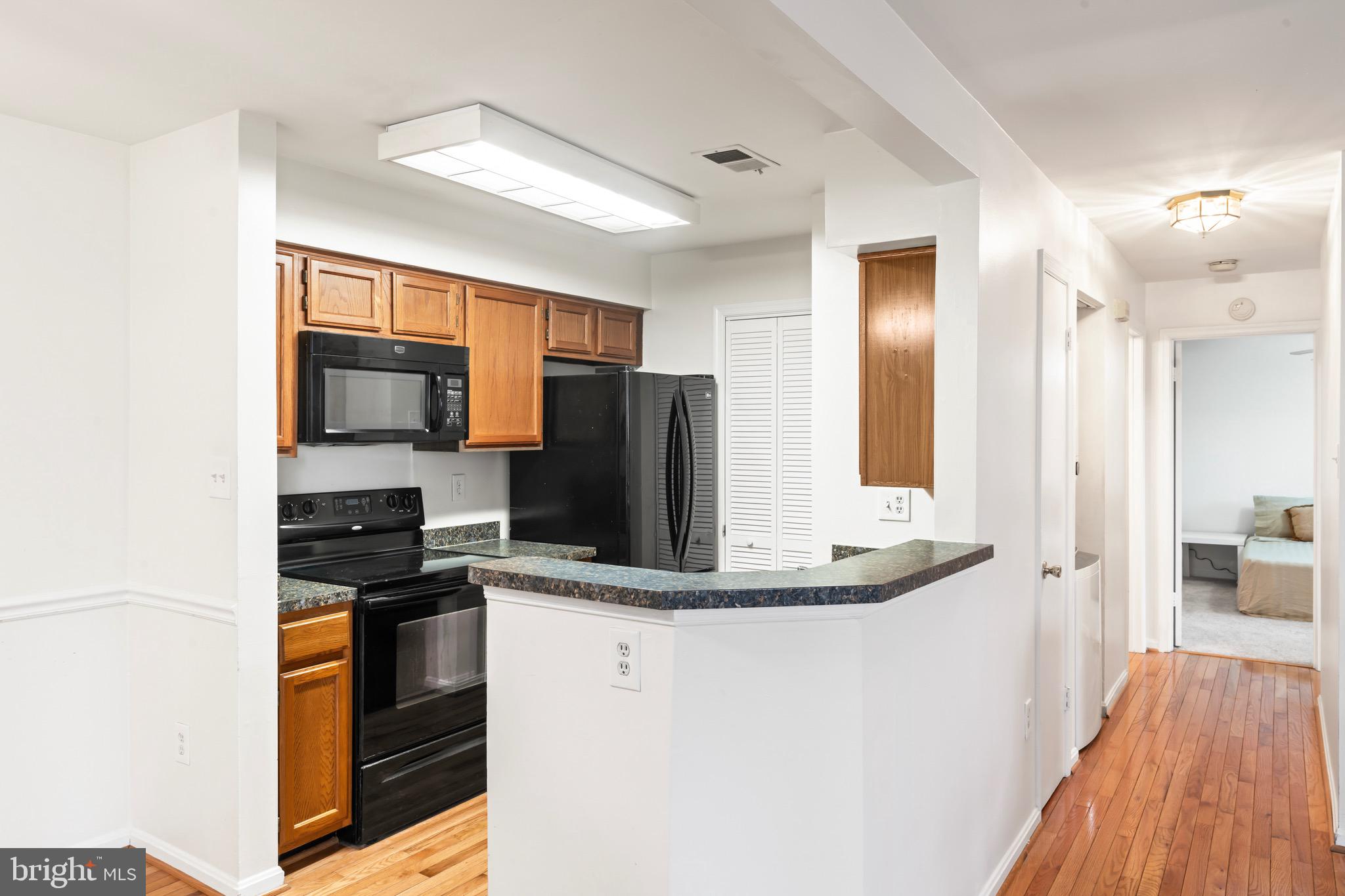 SURREY AT MANCHESTER LAKES - Residential Lease