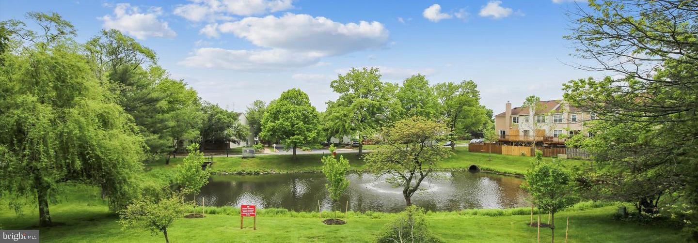 SURREY AT MANCHESTER LAKES - Residential Lease