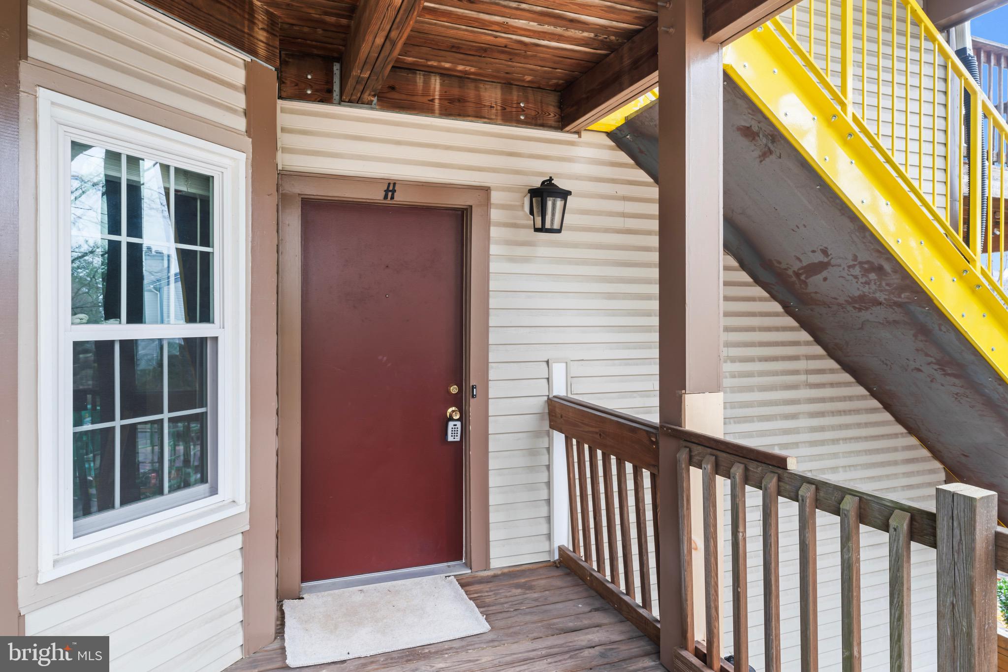 SURREY AT MANCHESTER LAKES - Residential Lease