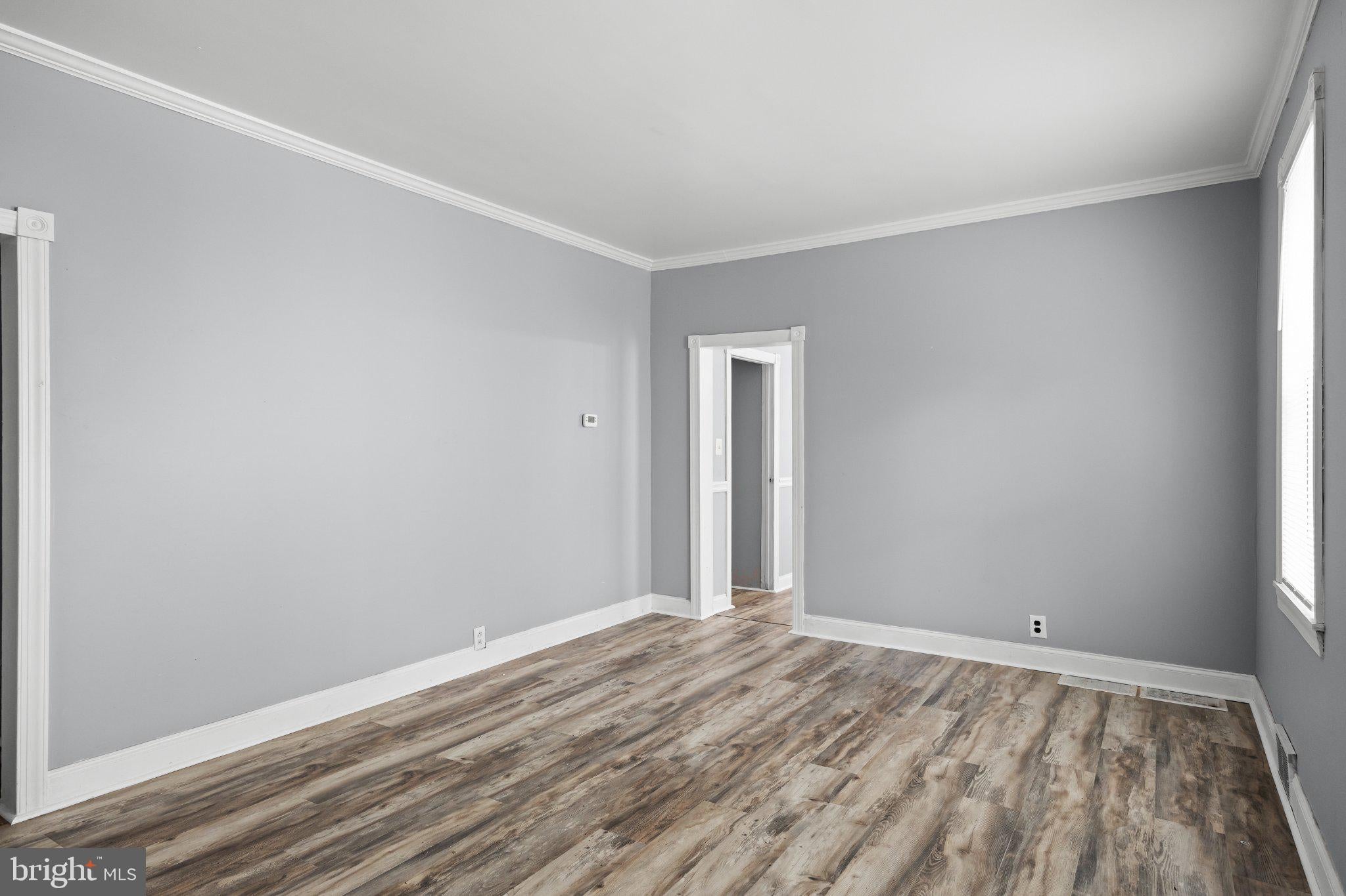 238 CLIFTON AVENUE