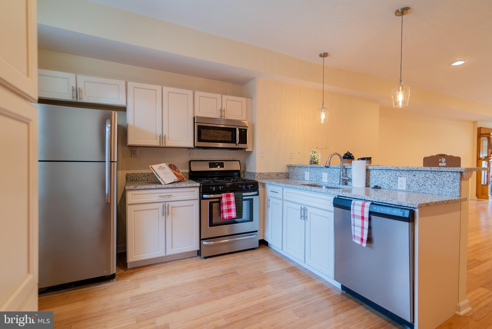 CANTON - Residential