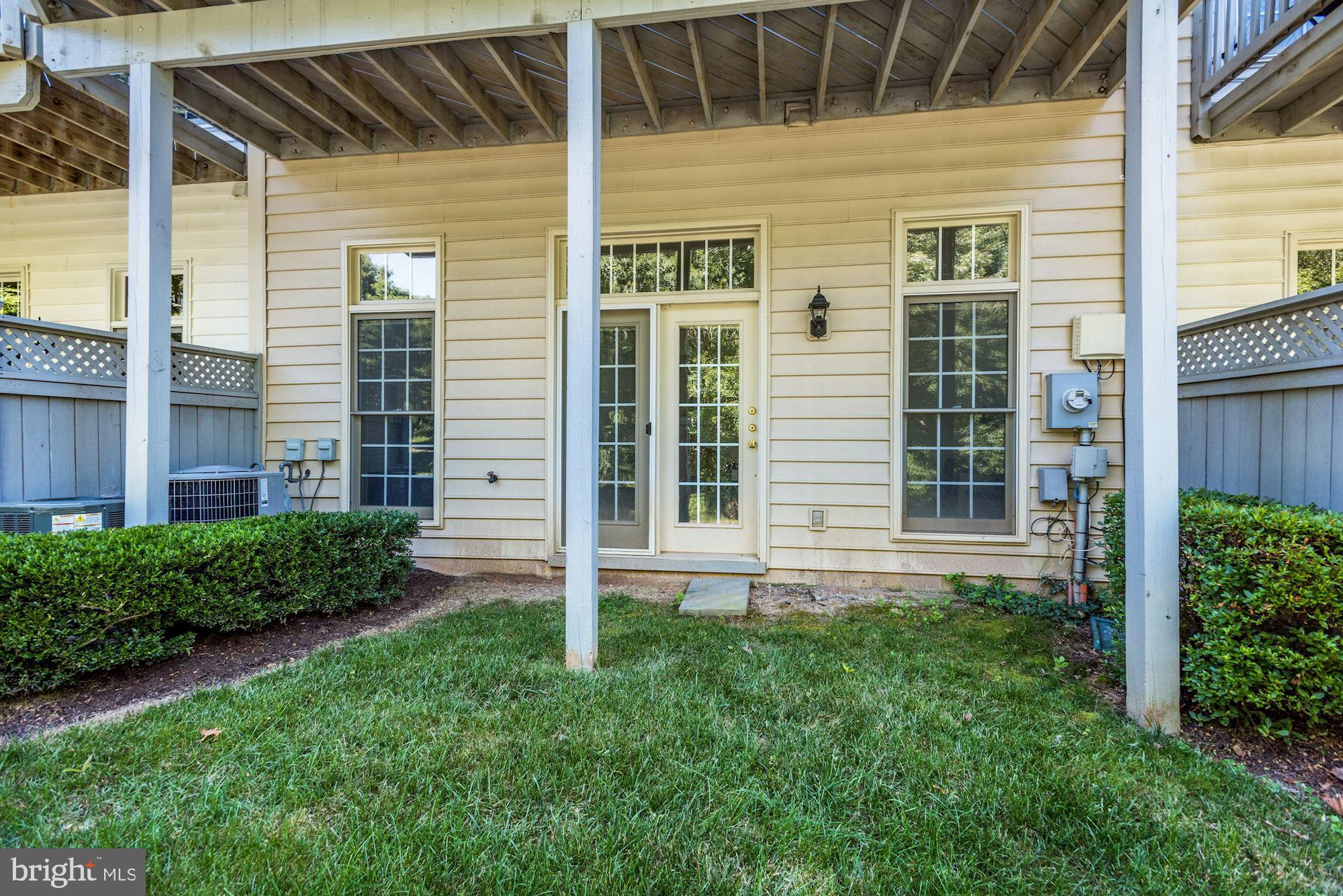 TYSONS VILLAGE - Residential Lease